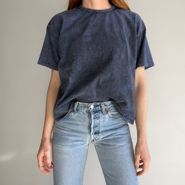 T-shirt en coton délavé à l'acide bleu marine et noir des années 1980