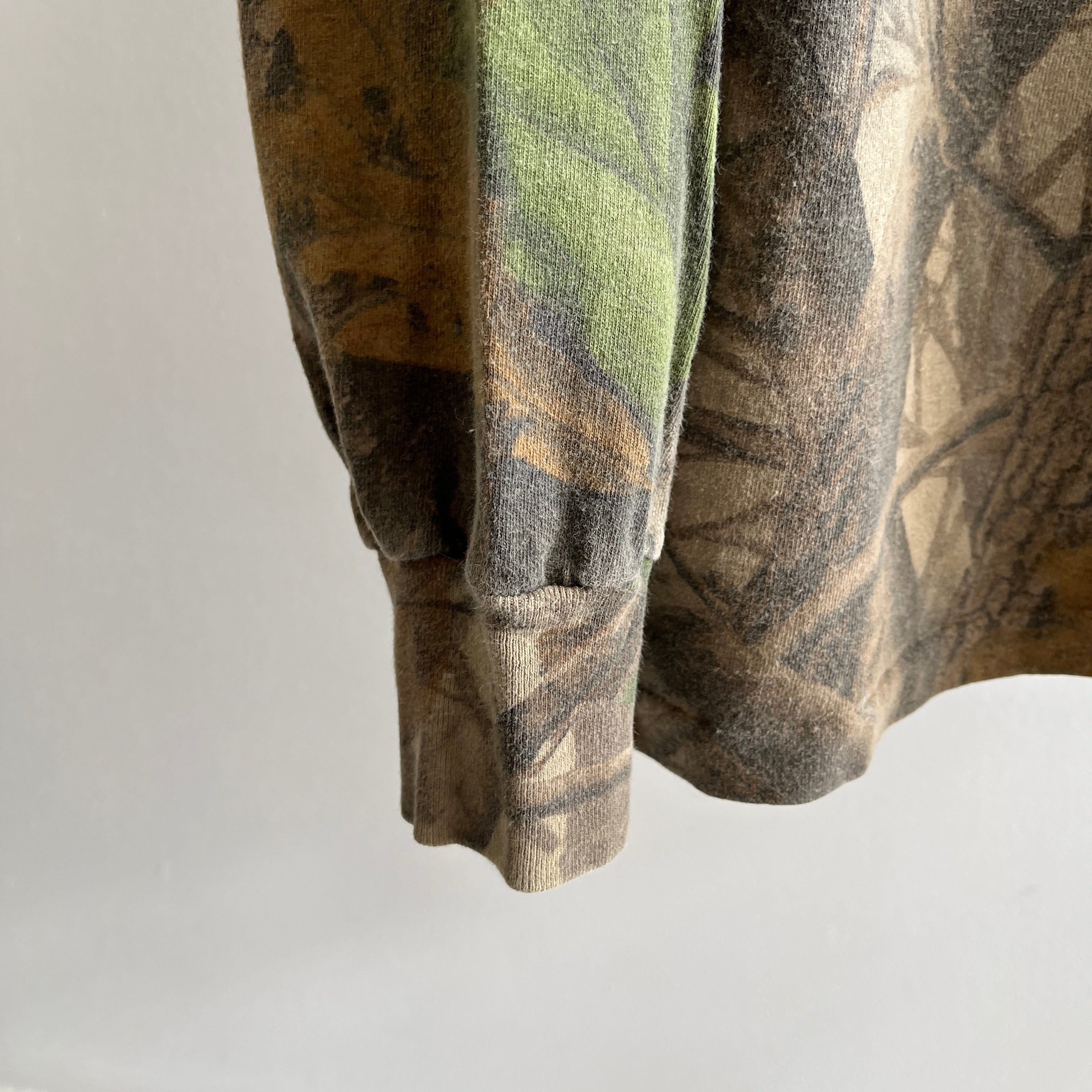 1980s Hunting Camo Chemise Henley en coton à manches longues