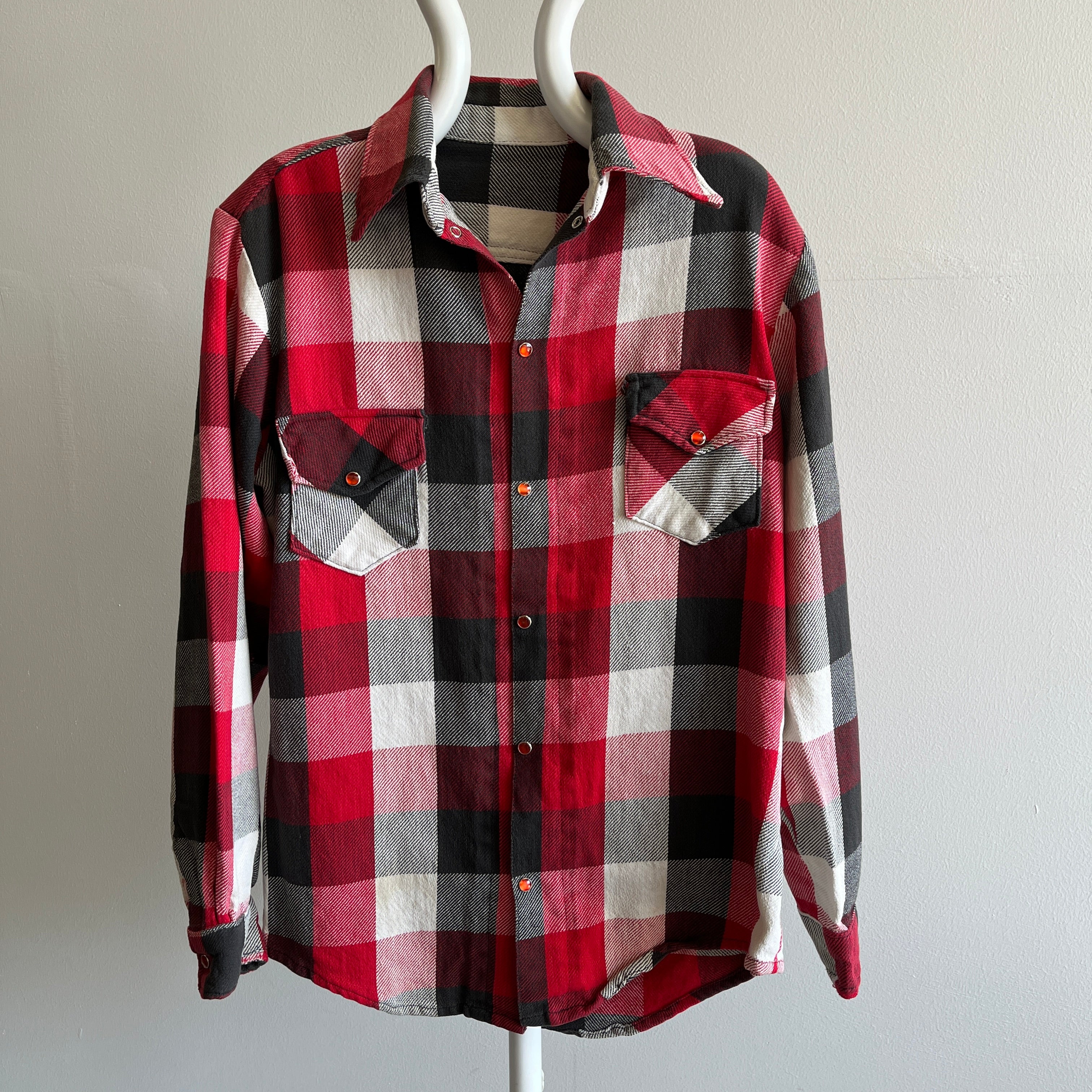 1970s Medium Weight Cotton Cowboy Shirt with KILLER SNAPS