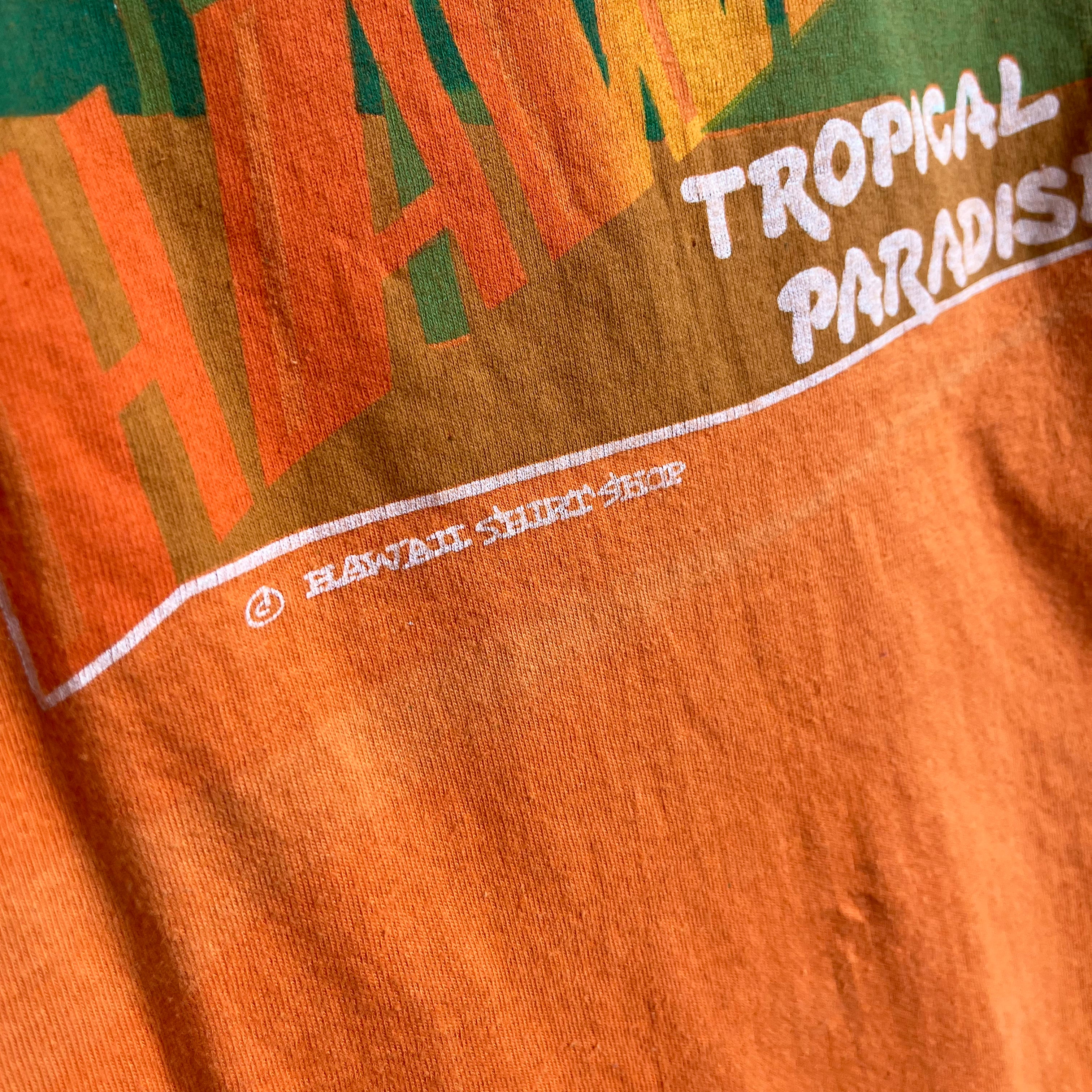 1970s Cotton Hawaii Tropical Paradise par Hanes (vérifiez l'étiquette !)