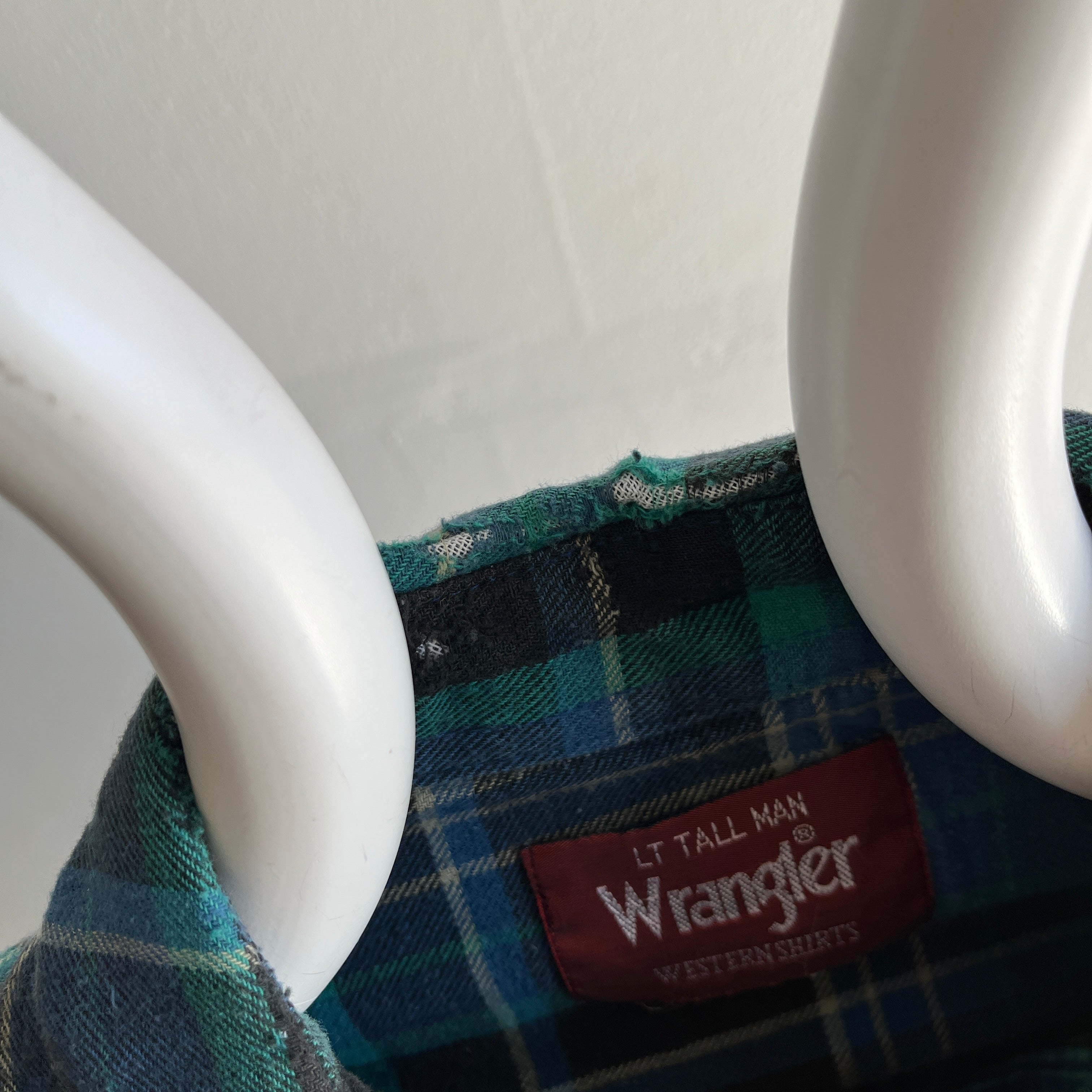 1990s Super SOft Lightweight Wrangler Tall Man Western Flannel - Blues