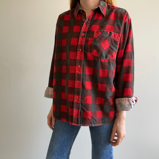 1980s Buffalo Plaid Lightweight Flannel - Cool Buttons!!