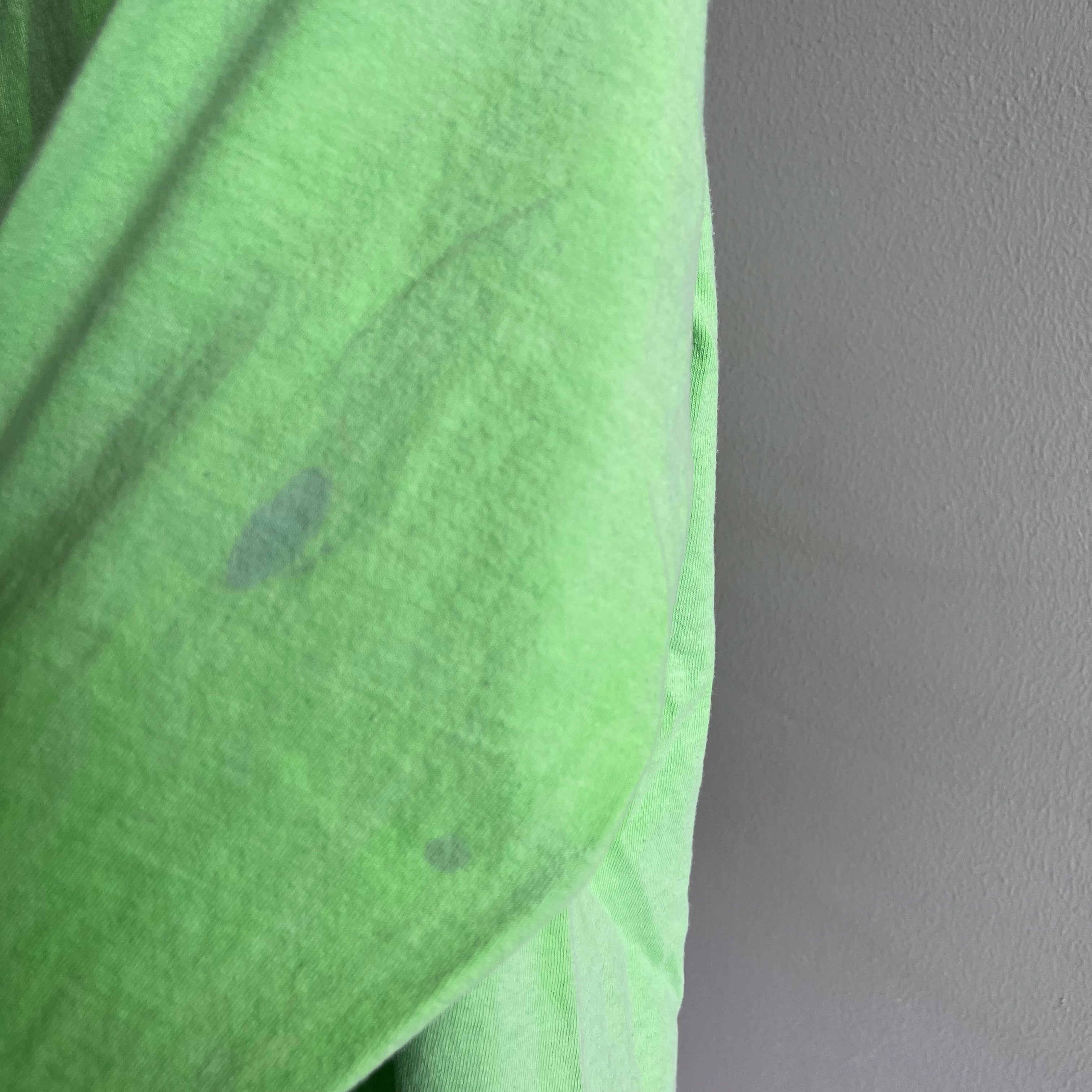 T-shirt en coton vert fluo à manches longues et col montant Maui des années 1980