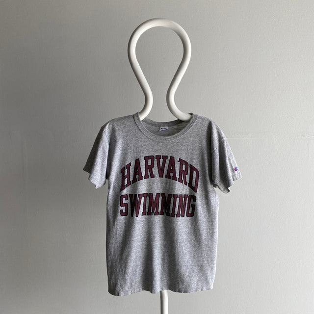 T-shirt de marque de champion de natation Harvard des années 1980
