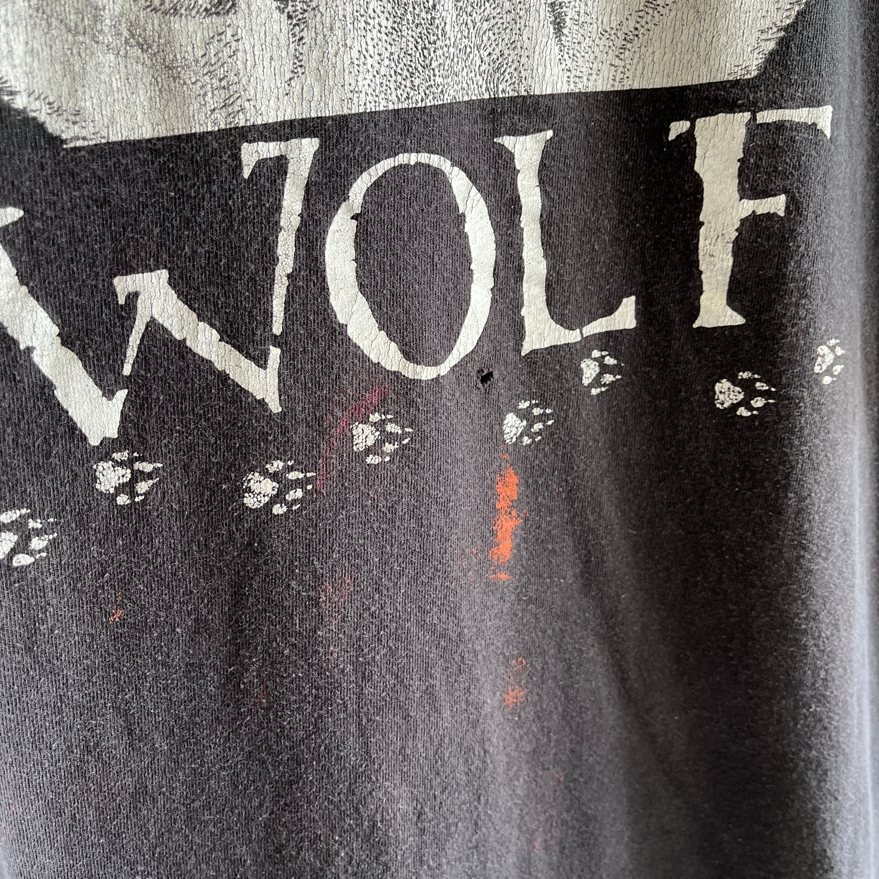 T-shirt loup du Nouveau-Mexique des années 1990 avec des taches de peinture