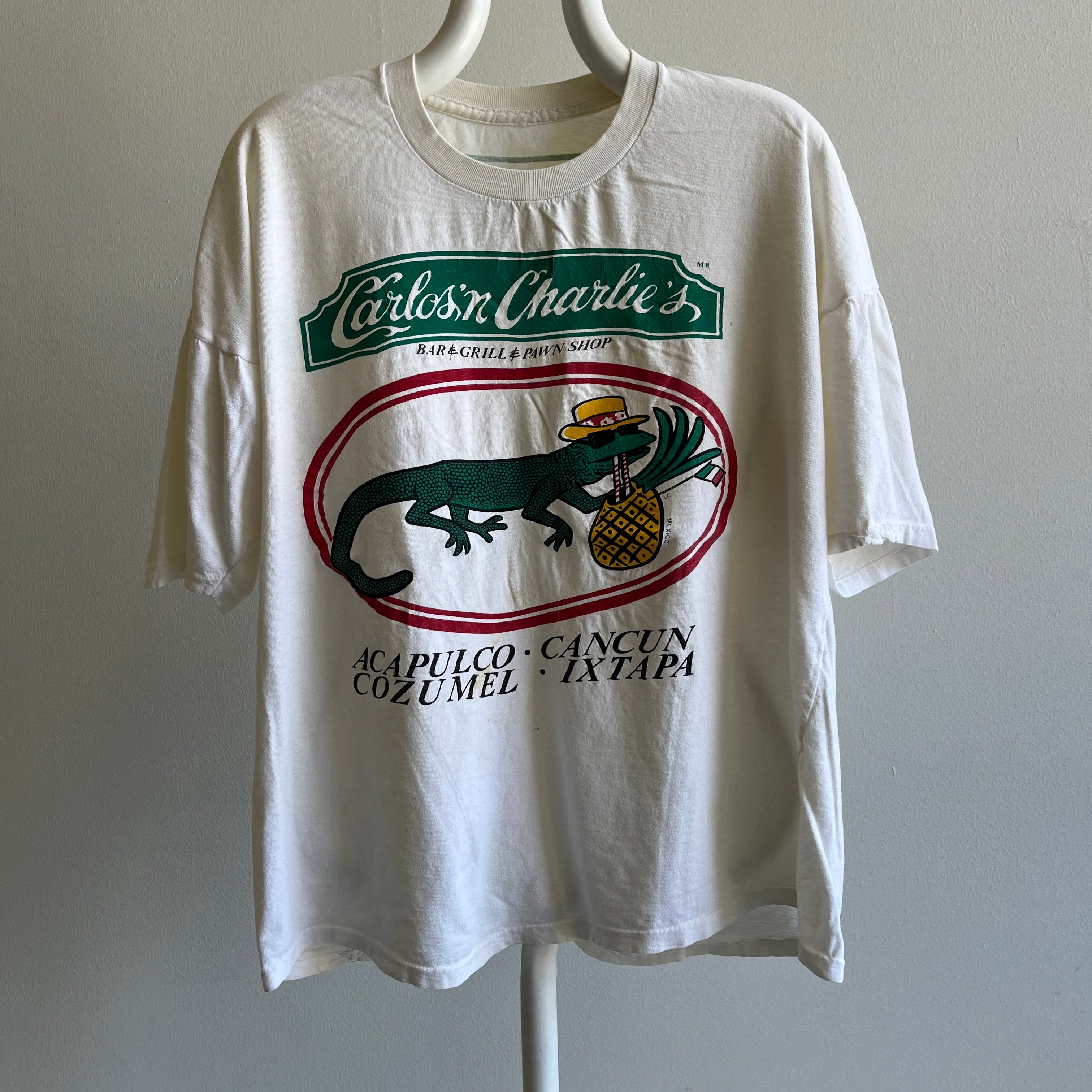 1990s EPIC Carlos'n Charlie's Bar & Grill & Pawn Shop Mexican Tourist T-Shirt