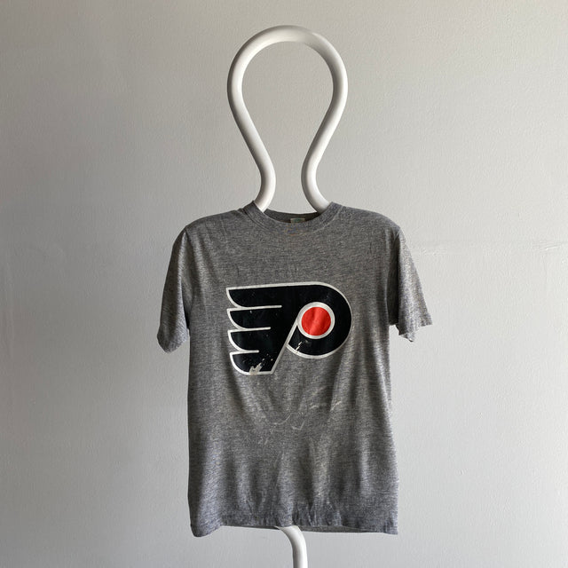 1970/80s Philadelphia Flyers by Sportswear - CHECK OUT THE BACK!!
