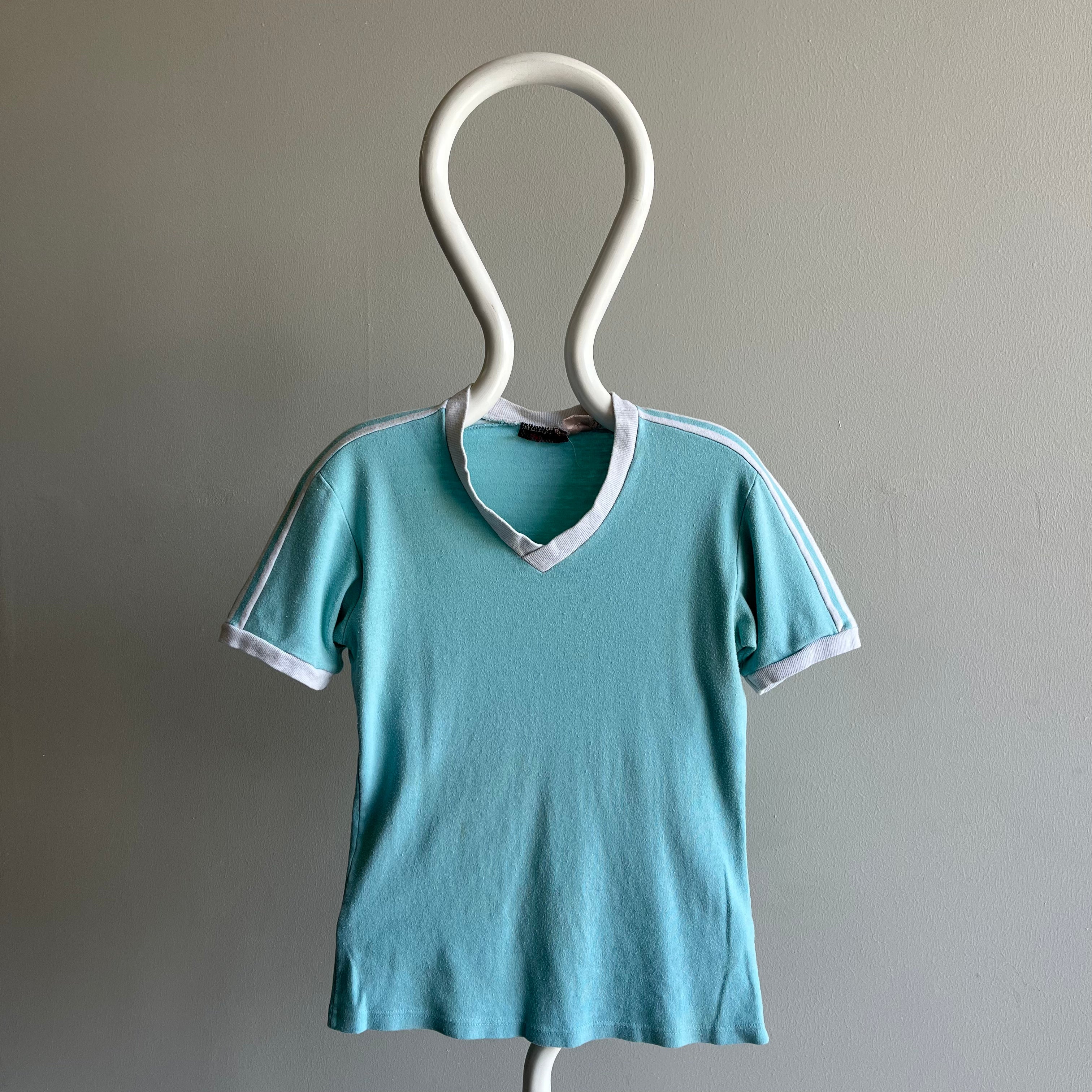 1970s V-Neck Shoulder Stripe Seafoam Green/Blue Fitted T-Shirt