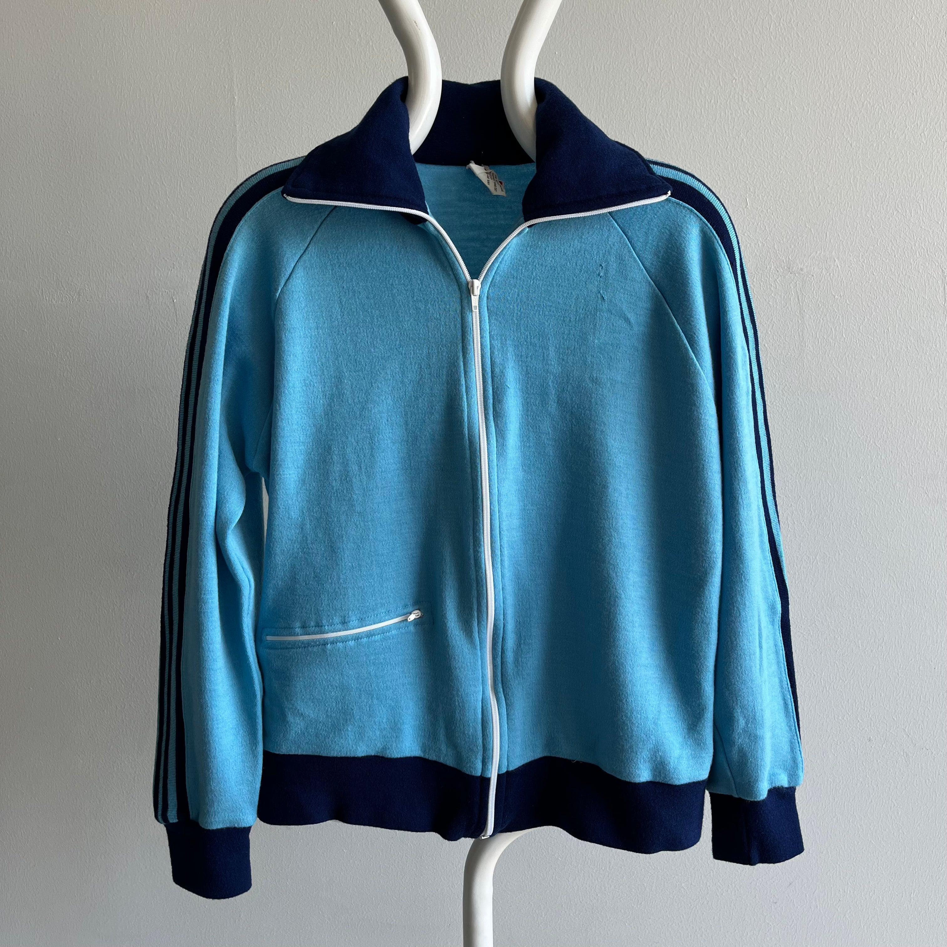 1970s Jaguar Mock Neck Zip Up - Oh So Soft