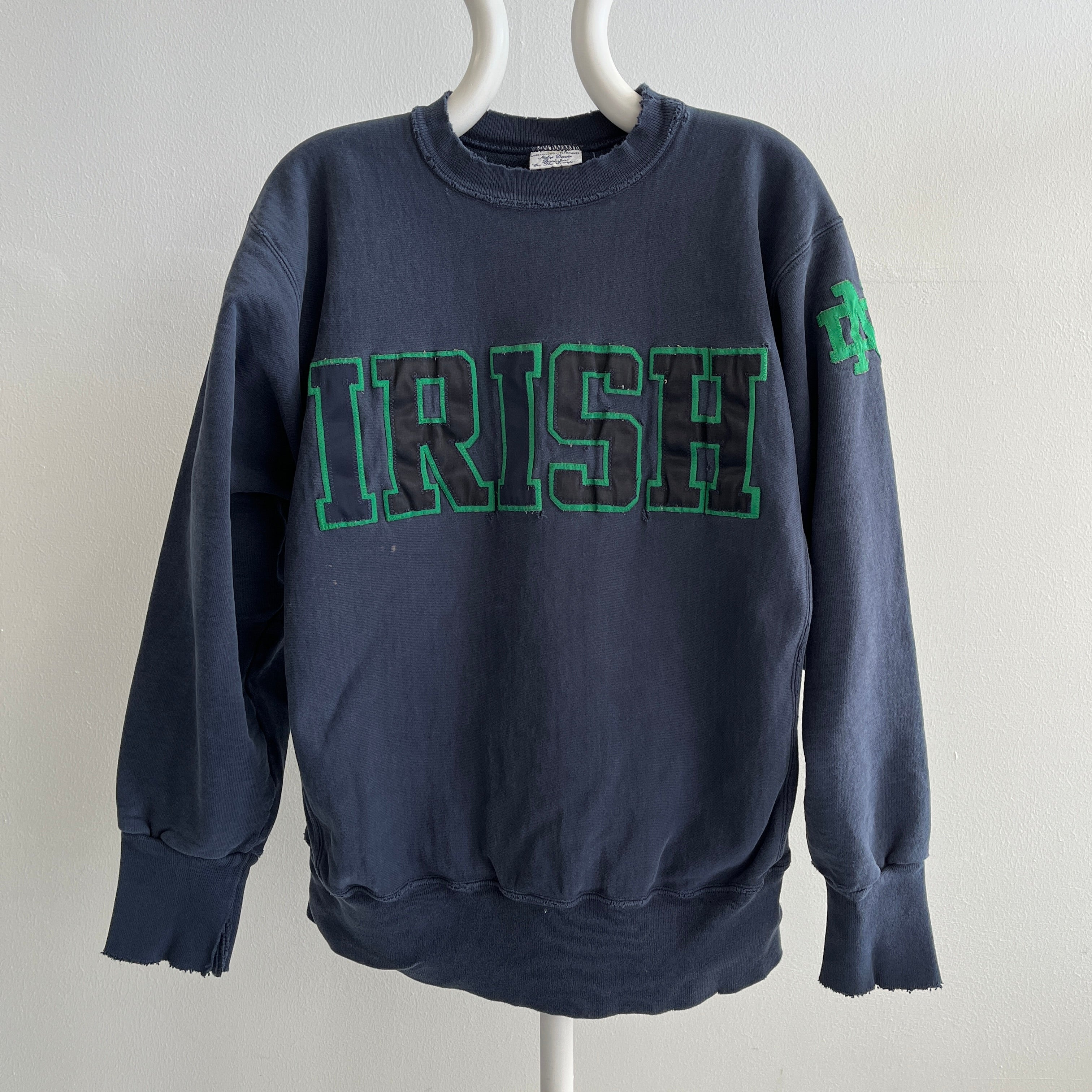 1980/90s Thrashed Beat Up Notre Dame IRISH Reverse Weave Heavy Weight Sweatshirt