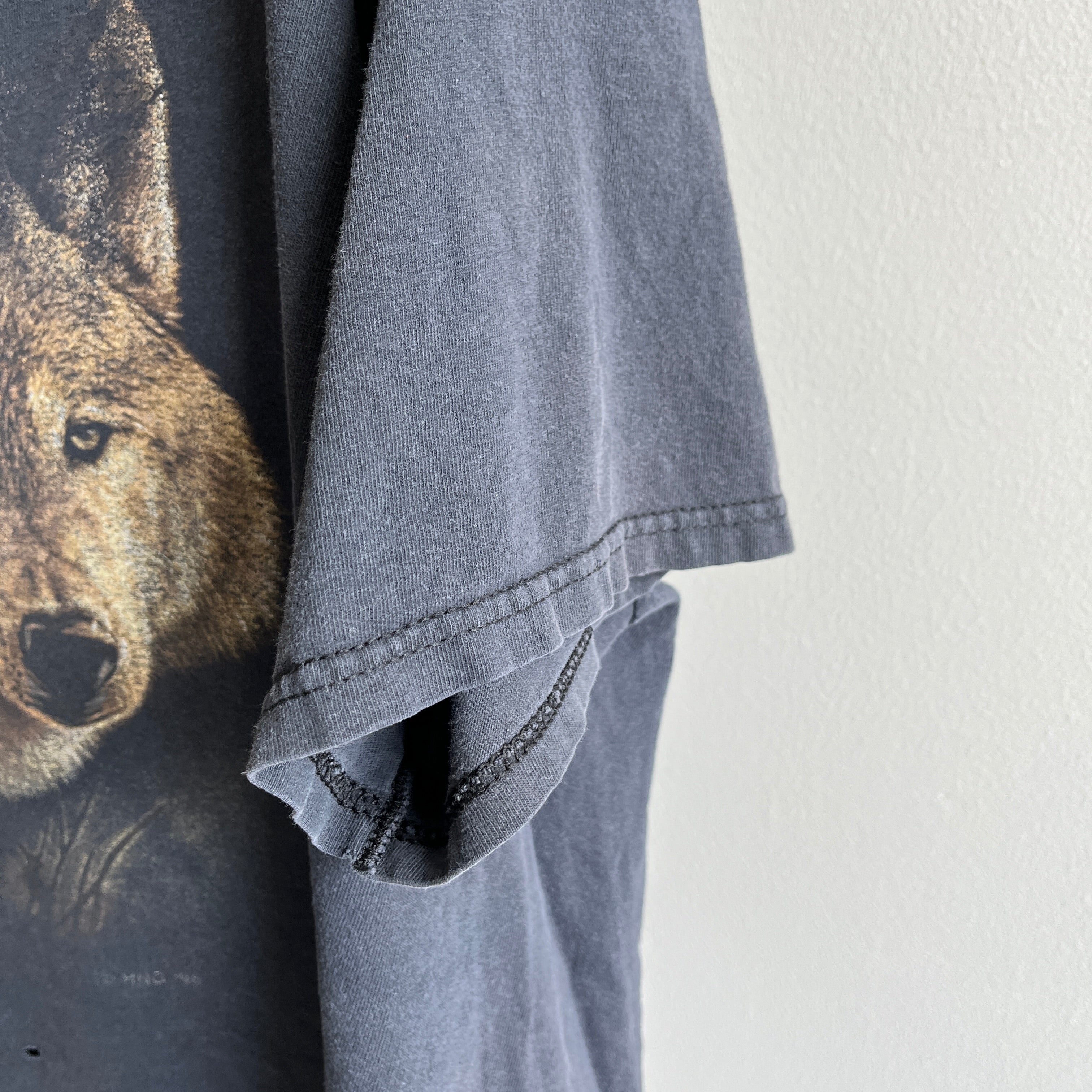 1996 Thrashed and Faded Wolf Face T-Shirt