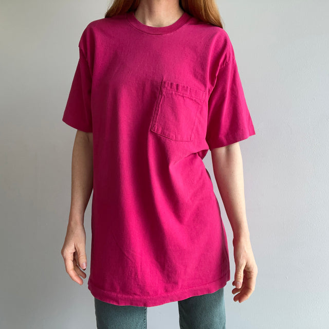 T-shirt à poche lisière en coton FOTL rose magenta chaud des années 1980 - Long