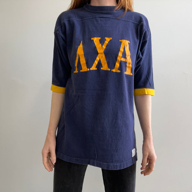 T-shirt de football de la fraternité AXA Lambda Chi Alpha des années 1970