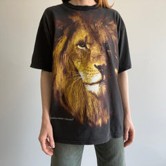 T-shirt délavé et usé à tête de lion géant de la Fédération de la vie sauvage des années 1990