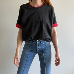 T-shirt blanc à blocs de couleur rouge et noir des années 1990