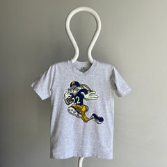 1990s Bugs Bunny Playing Football T-Shirt