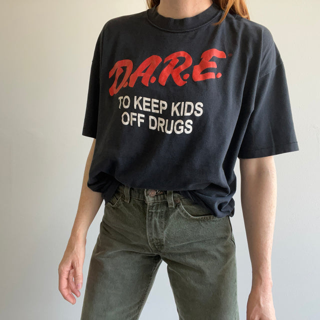 T-shirt DARE des années 1990