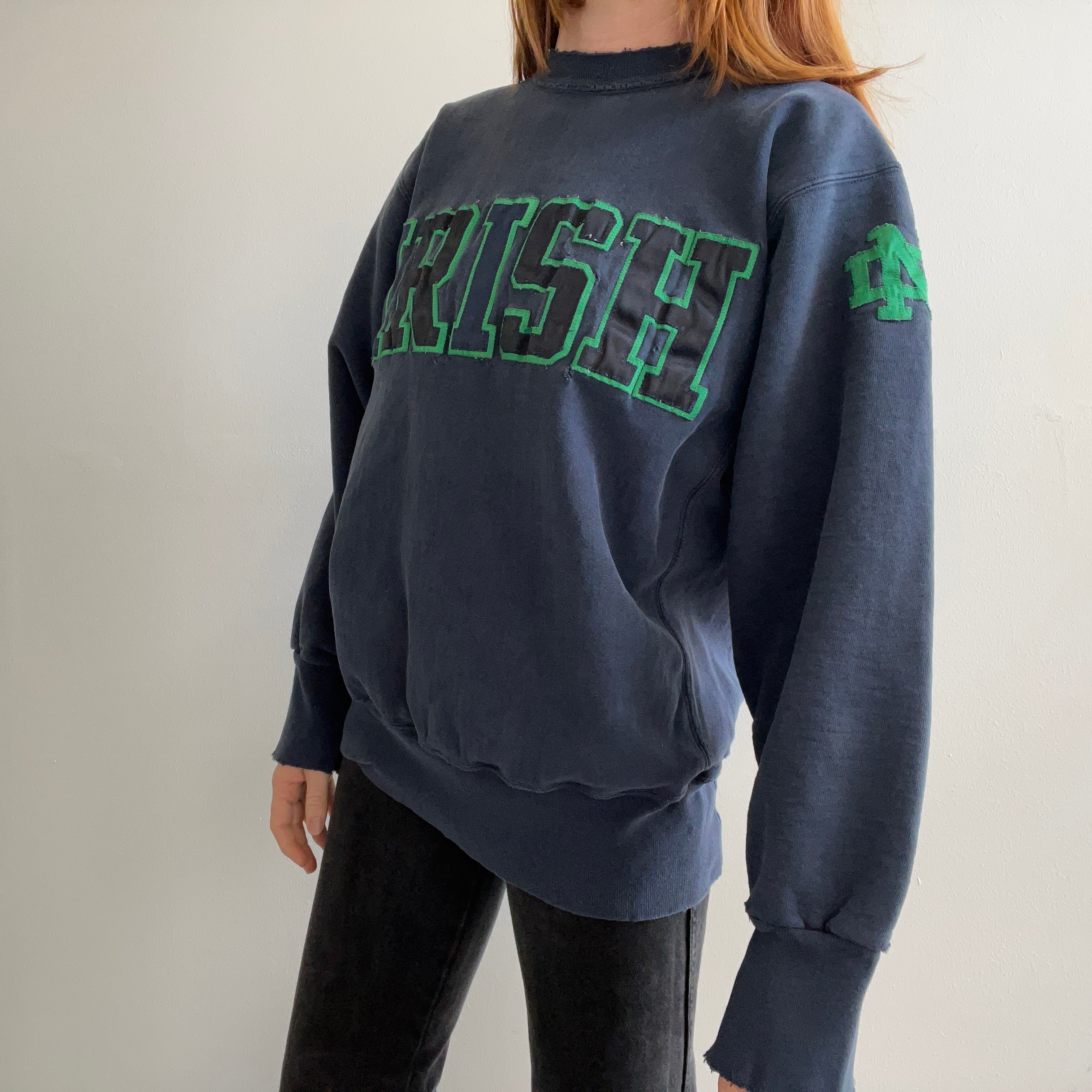 1980/90s Thrashed Beat Up Notre Dame IRISH Reverse Weave Heavy Weight Sweatshirt