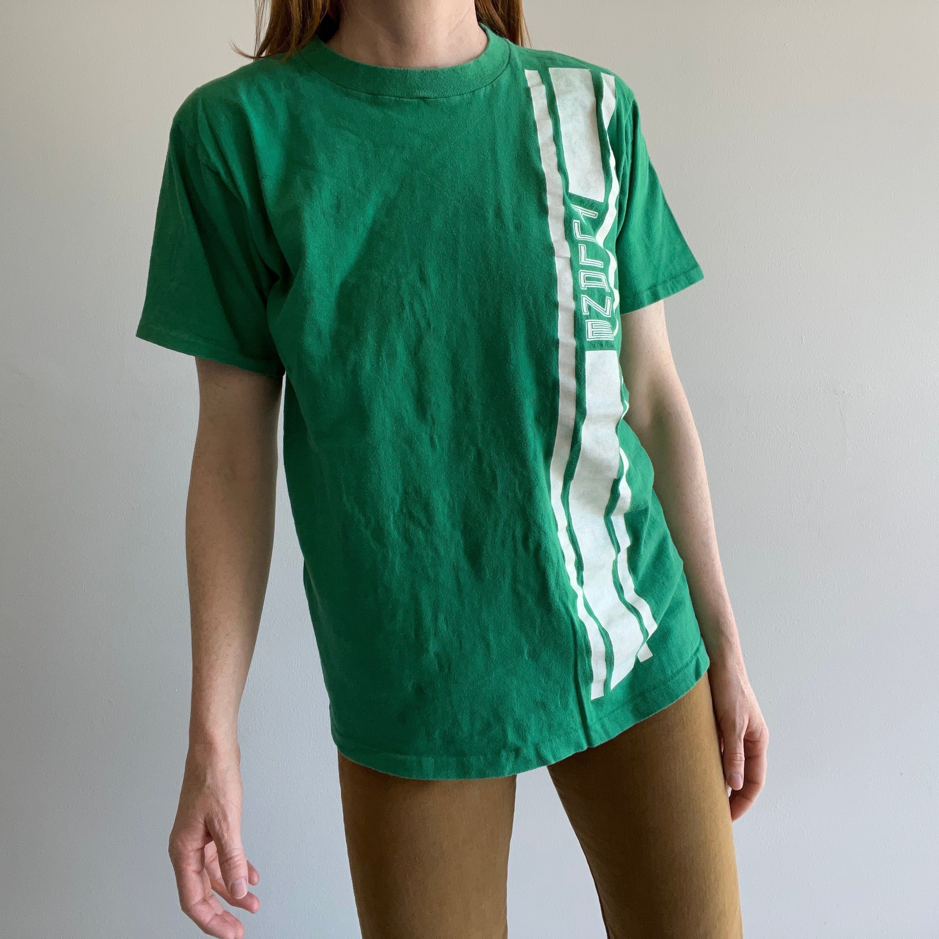 T-shirt taché étrangement de l'université de Tulane des années 1970