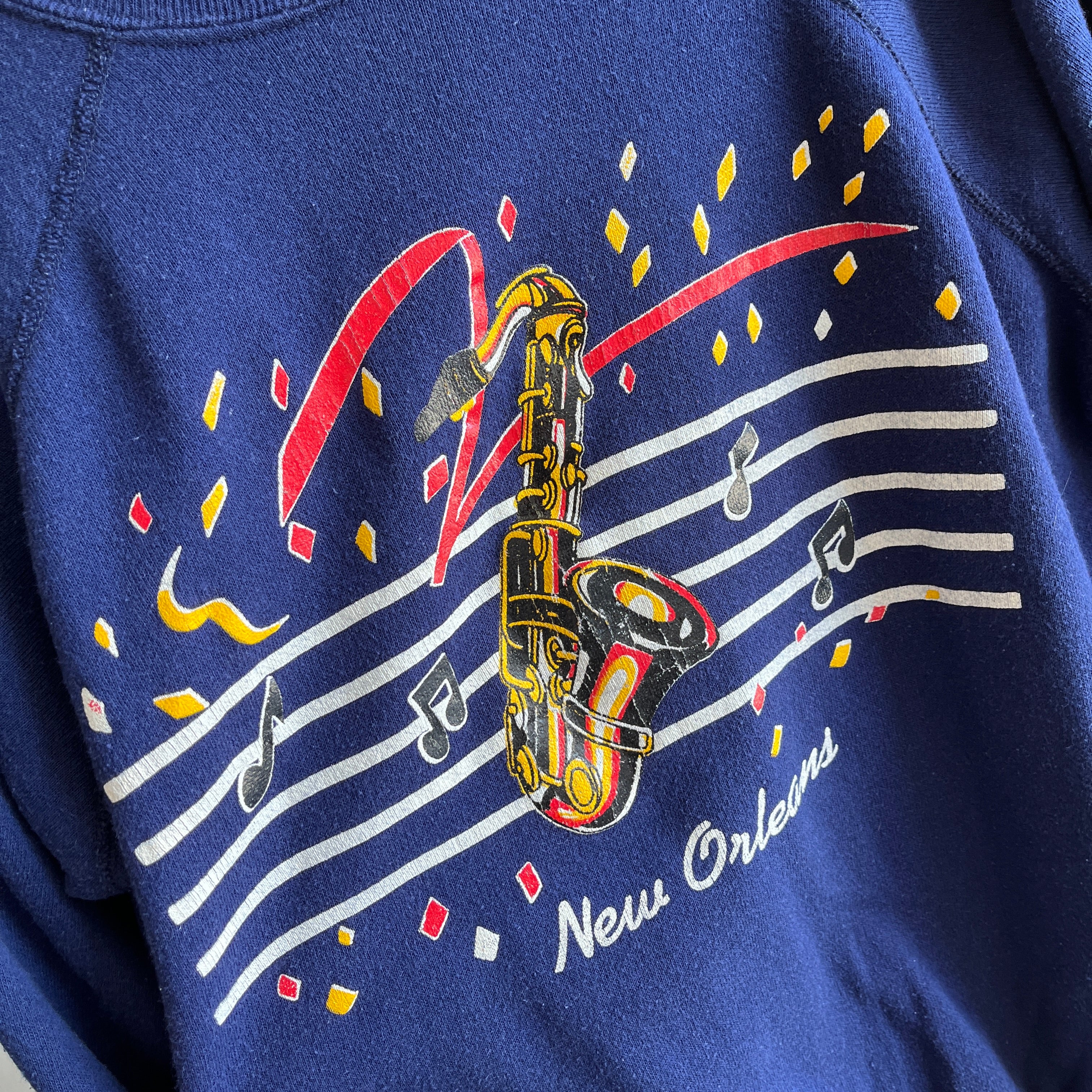 Sweat-shirt Mardi Gras de la Nouvelle-Orléans des années 1980 par Action