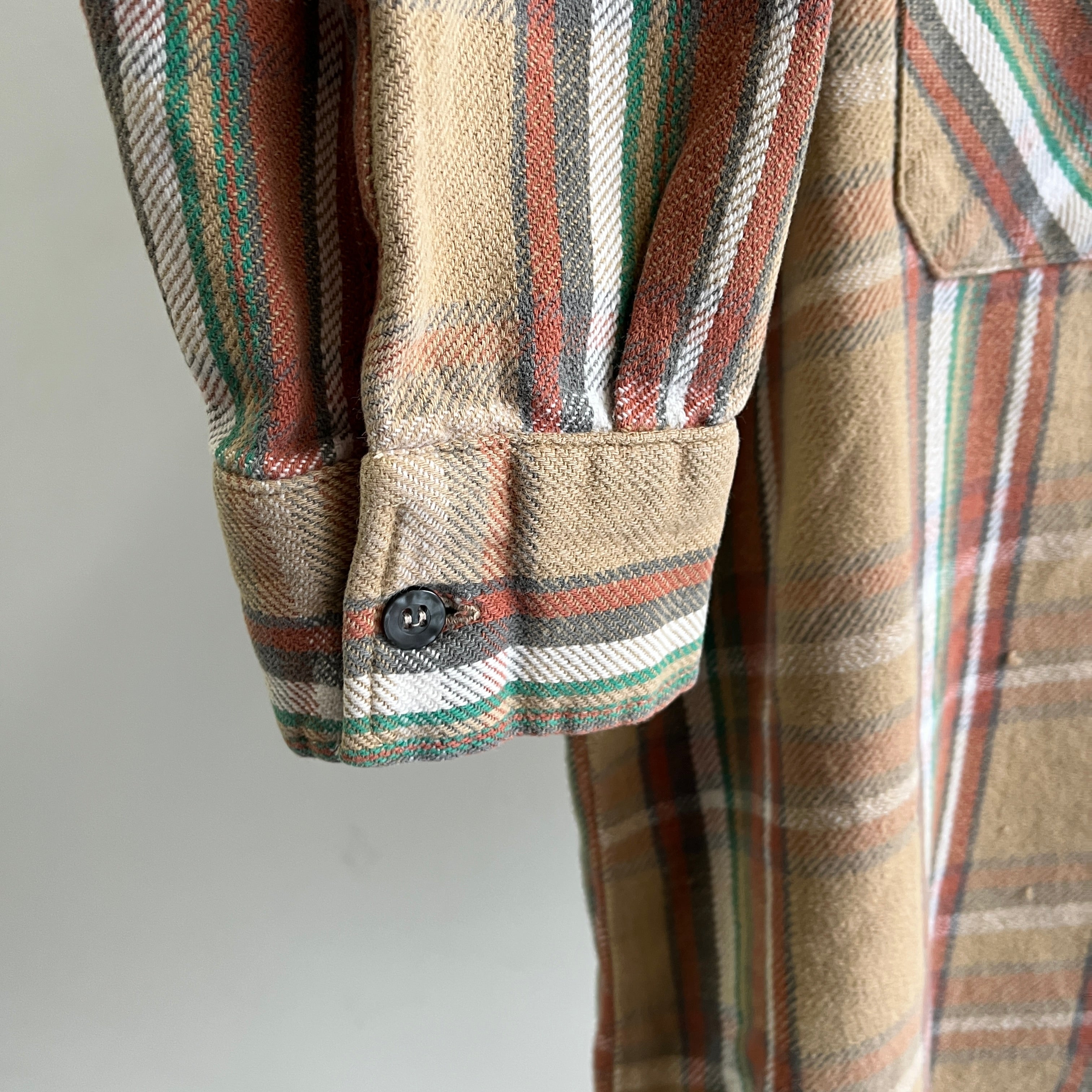 1990/2000s Neutral Plaid Heavy Cotton Flannel
