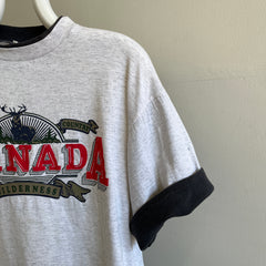 1990s Canada Tourist Two Tone Sleeve Boxy T-shirt