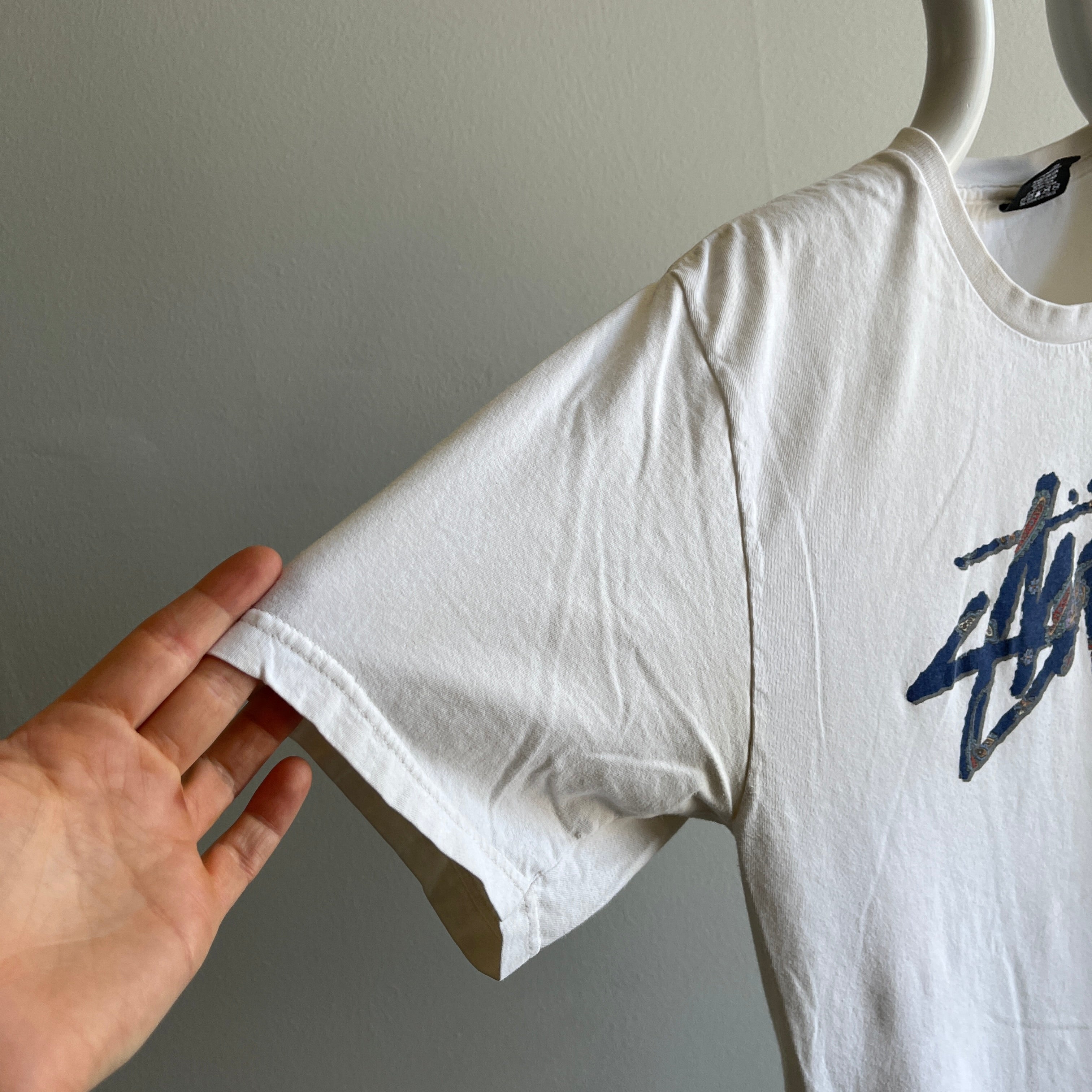 T-shirt à imprimé cachemire Stussy des années 1990/00