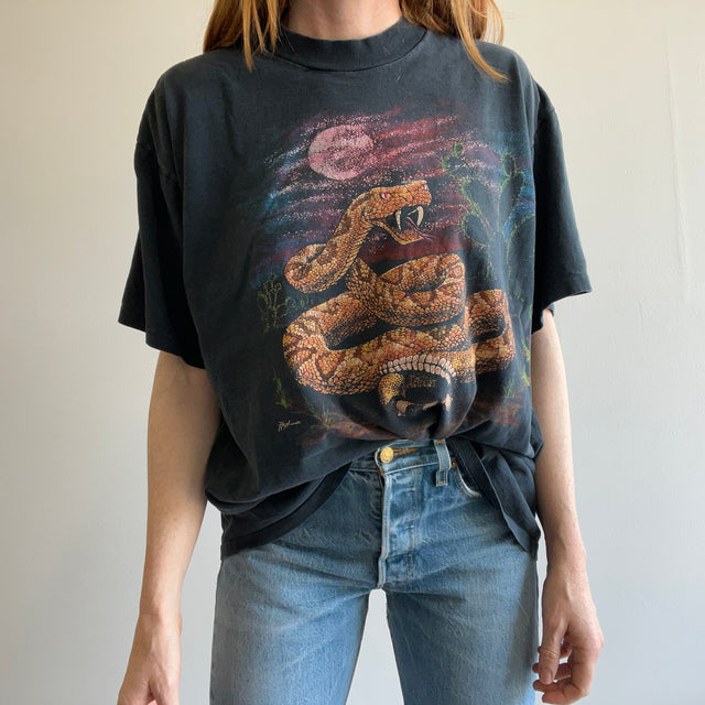 1990s Faded Oversized Snake Wrap Around T-Shirt - !!!!