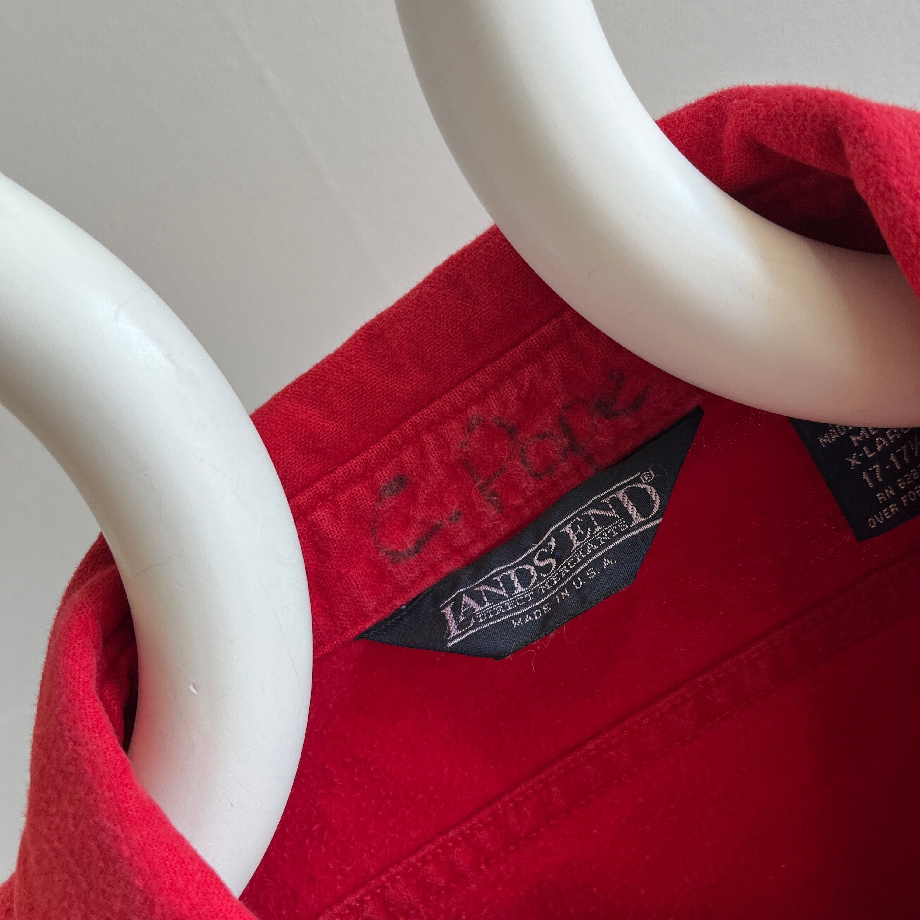 1980 USA MADE Lands' End Flanelle de coton doux dans un rouge profond