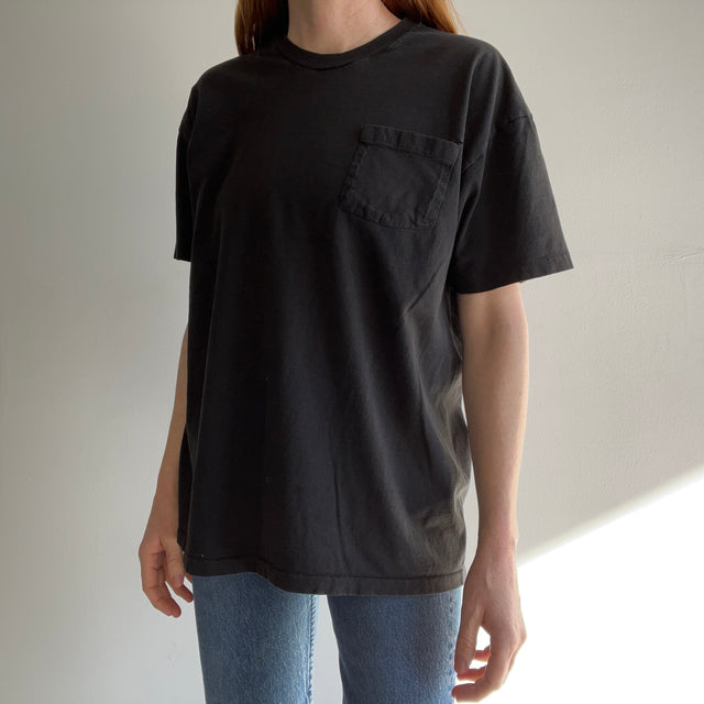 T-shirt de poche noir délavé des années 1990/2000