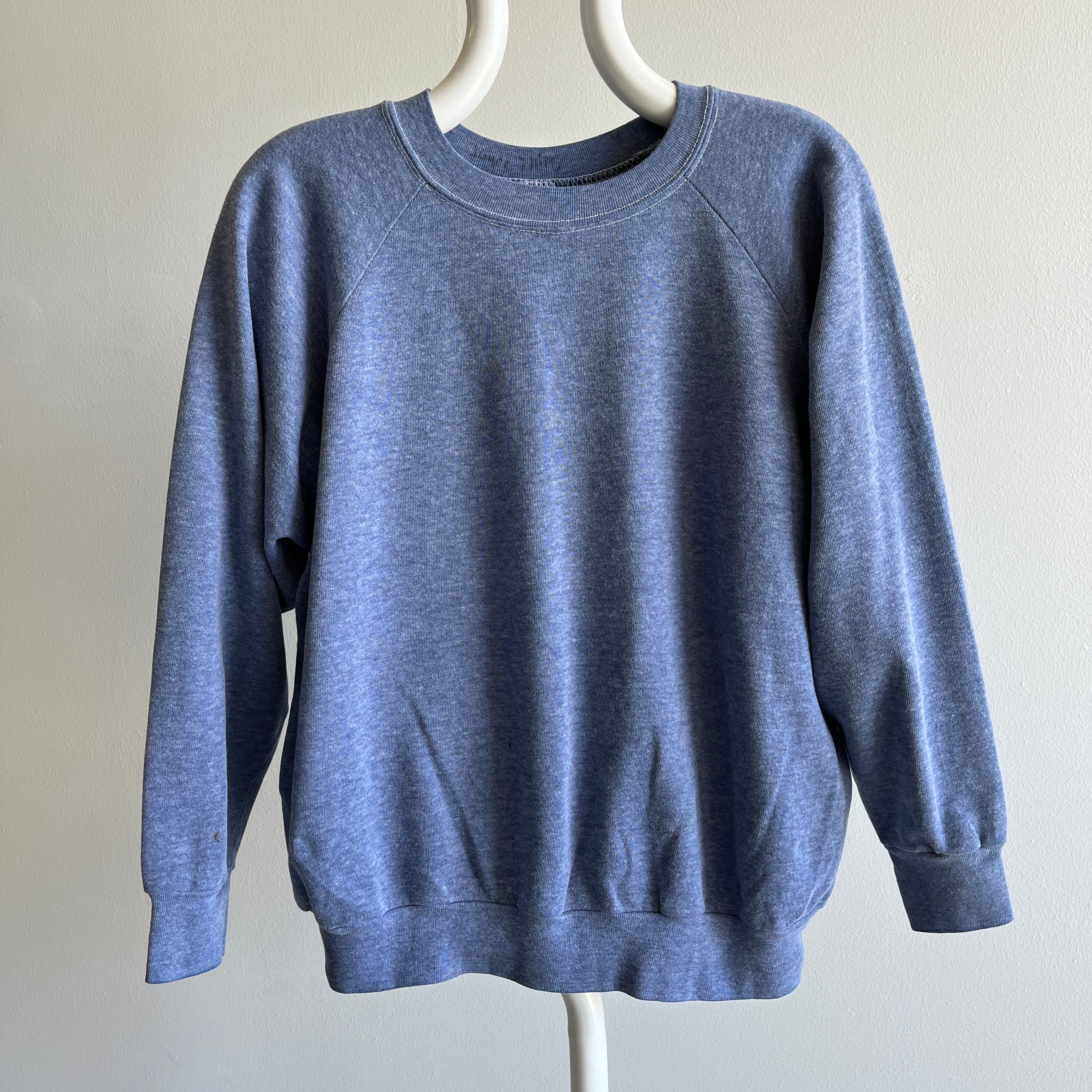 1980s Dusty Faded Blue Gray Raglan - Rad Color!