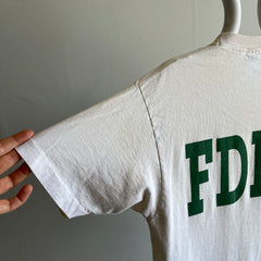 T-shirt FDNY des pompiers de New York des années 1980 par FOTL