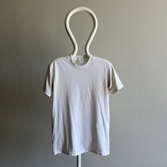 T-shirt blanc vierge des années 1990 avec manches ajustées - si doux