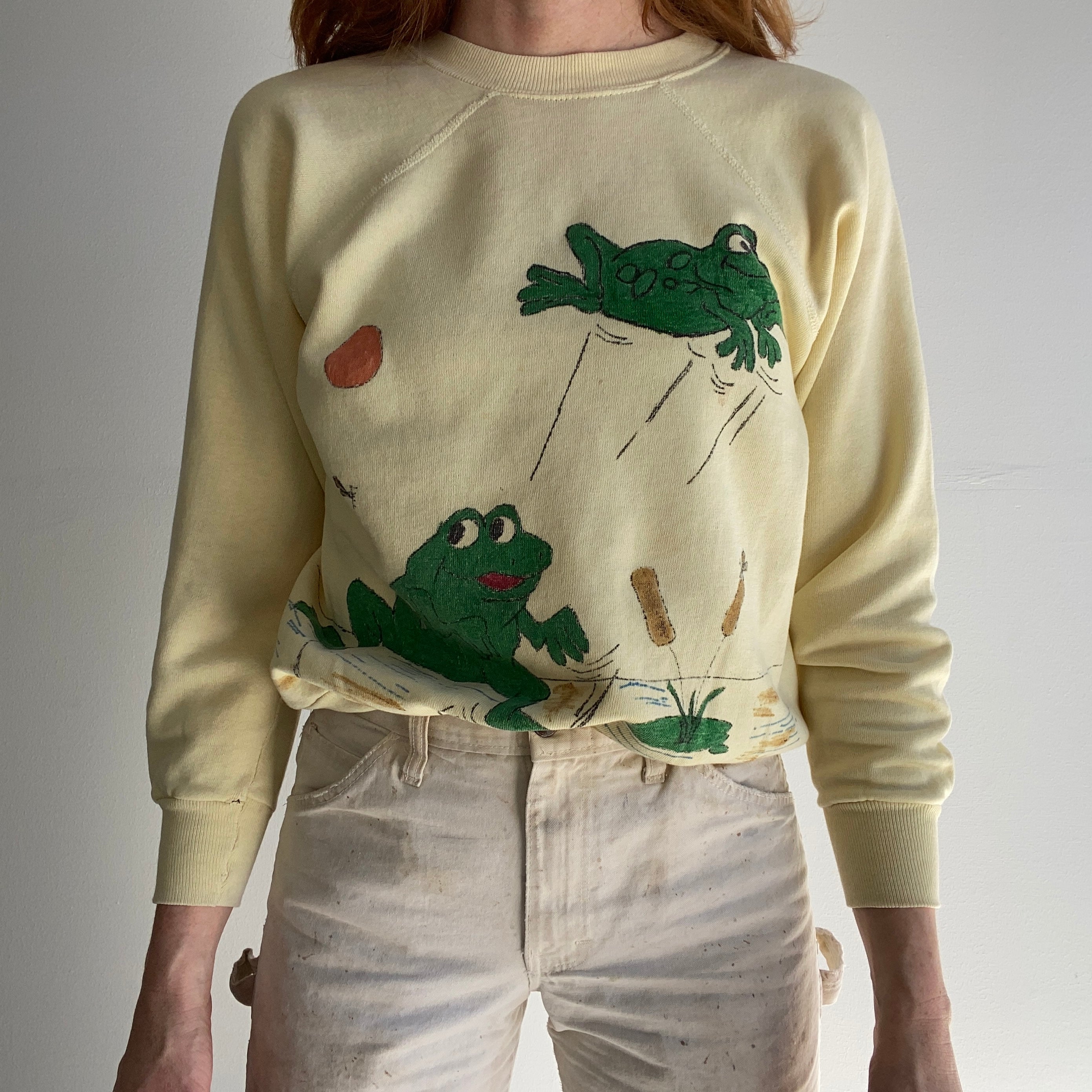 1980s DIY Leap Frog Sharpie and Paint Pale Yellow Sweatshirt