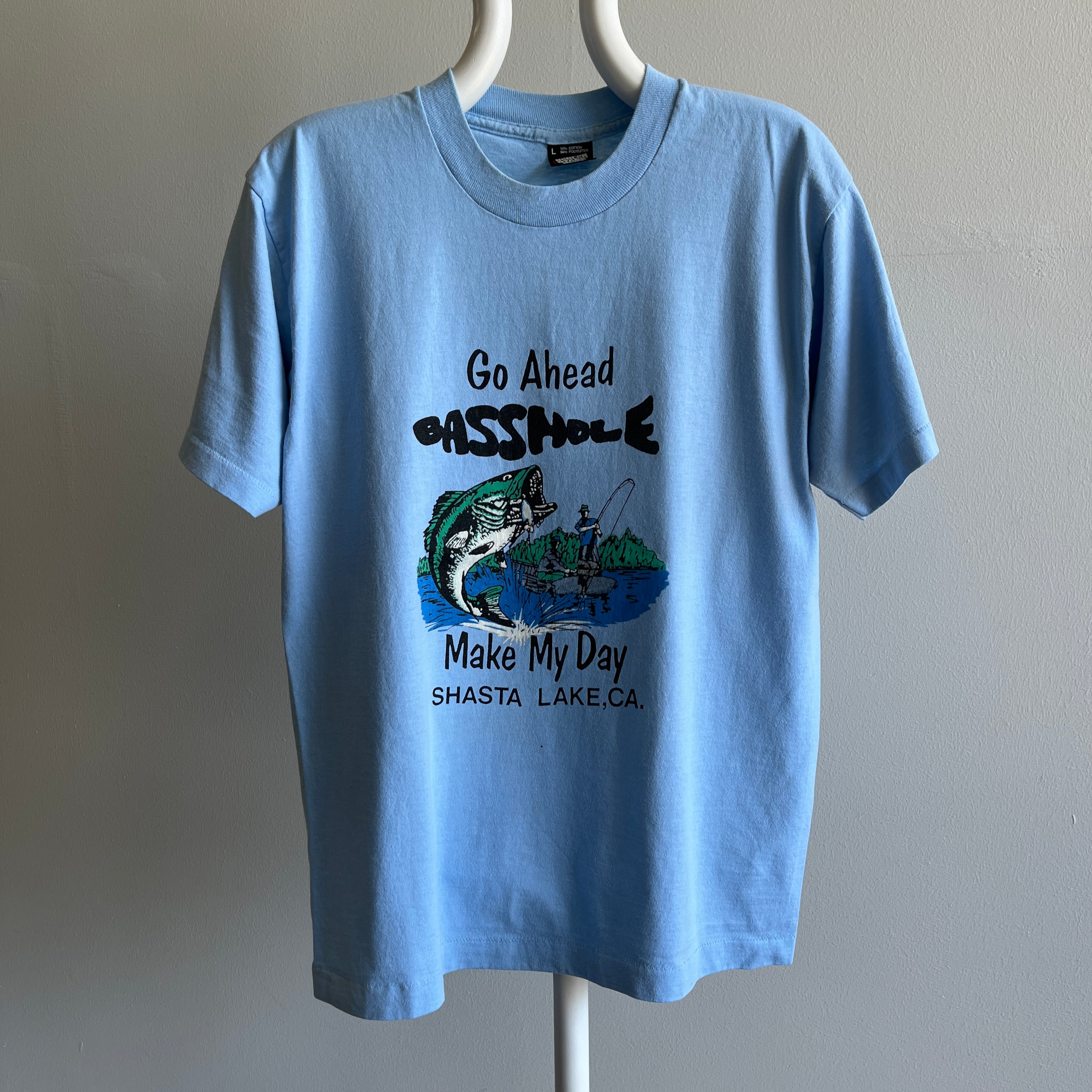 T-shirt touristique Go Ahead Basshole des années 1980, Shasta Lake, Californie