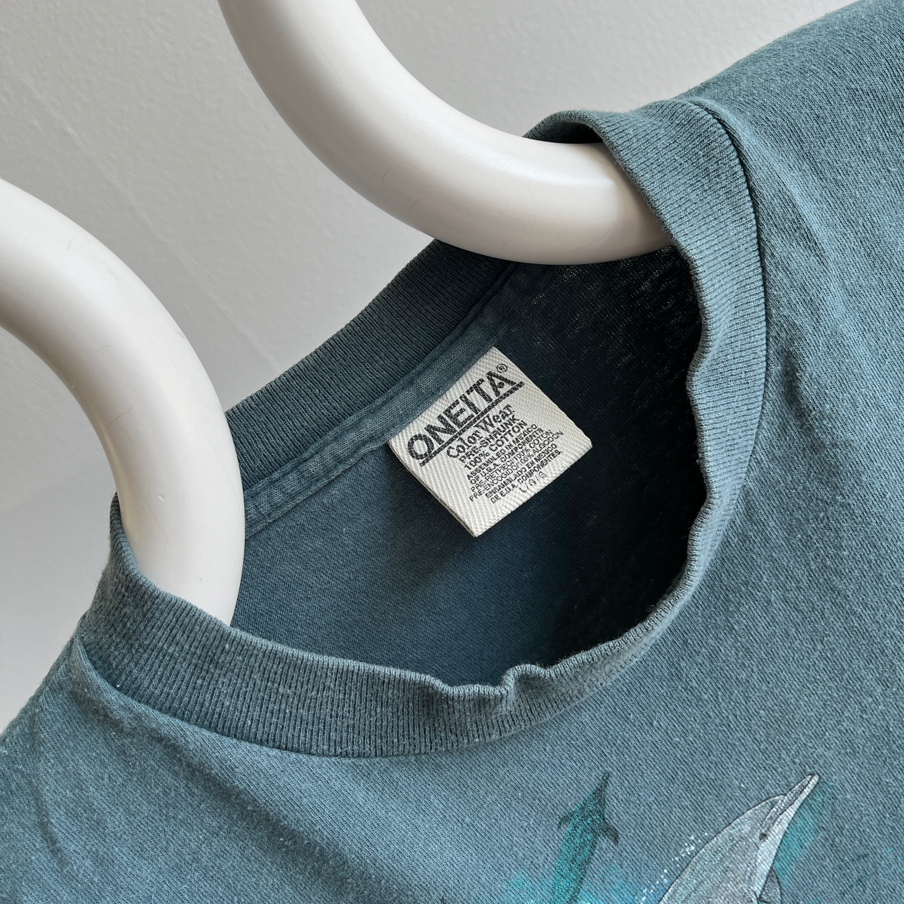 1990s Santa Cruz Dolphin and Whale Cotton Tourist T-Shirt
