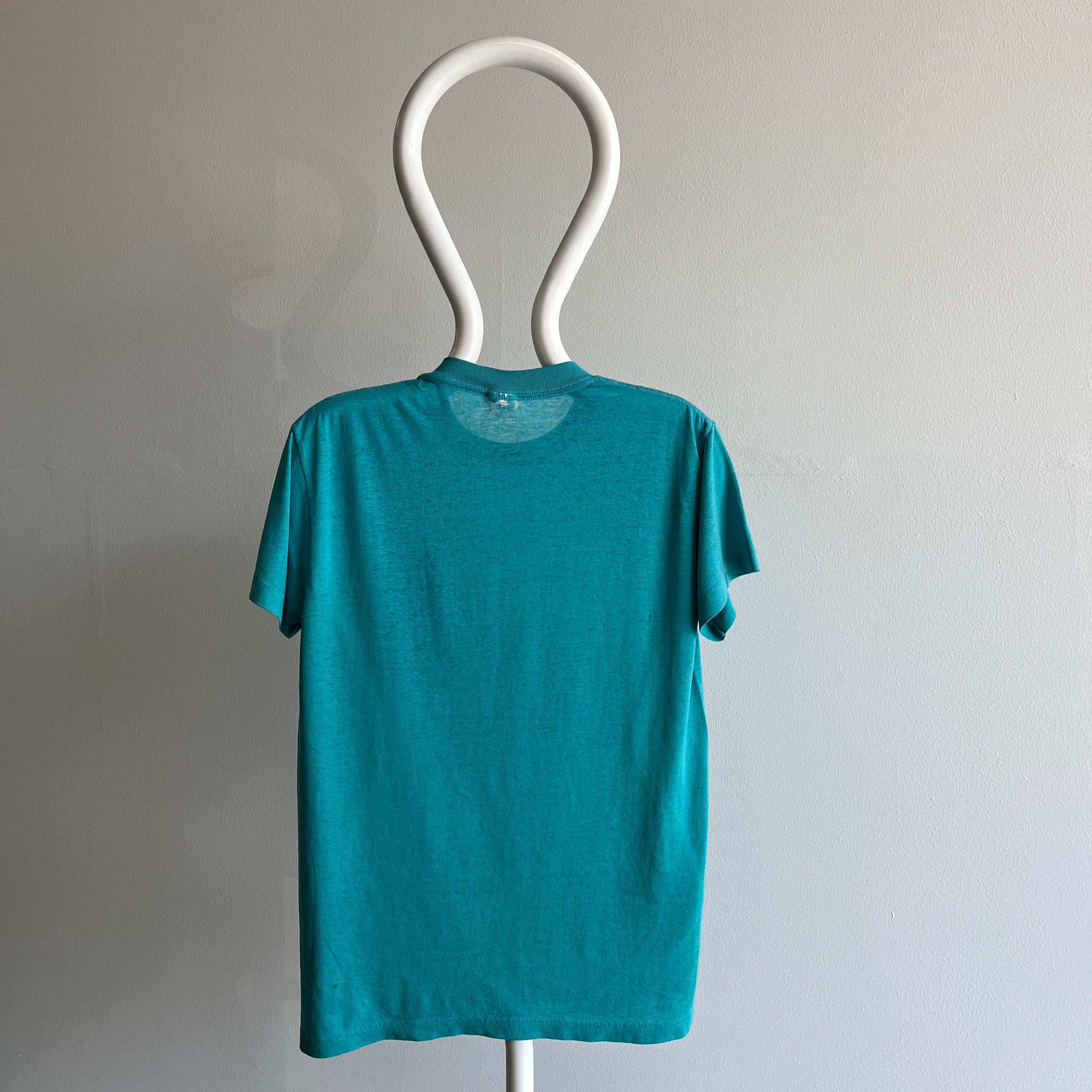 1980s Paper Thin Teal Pocket T-Shirt (la marque)