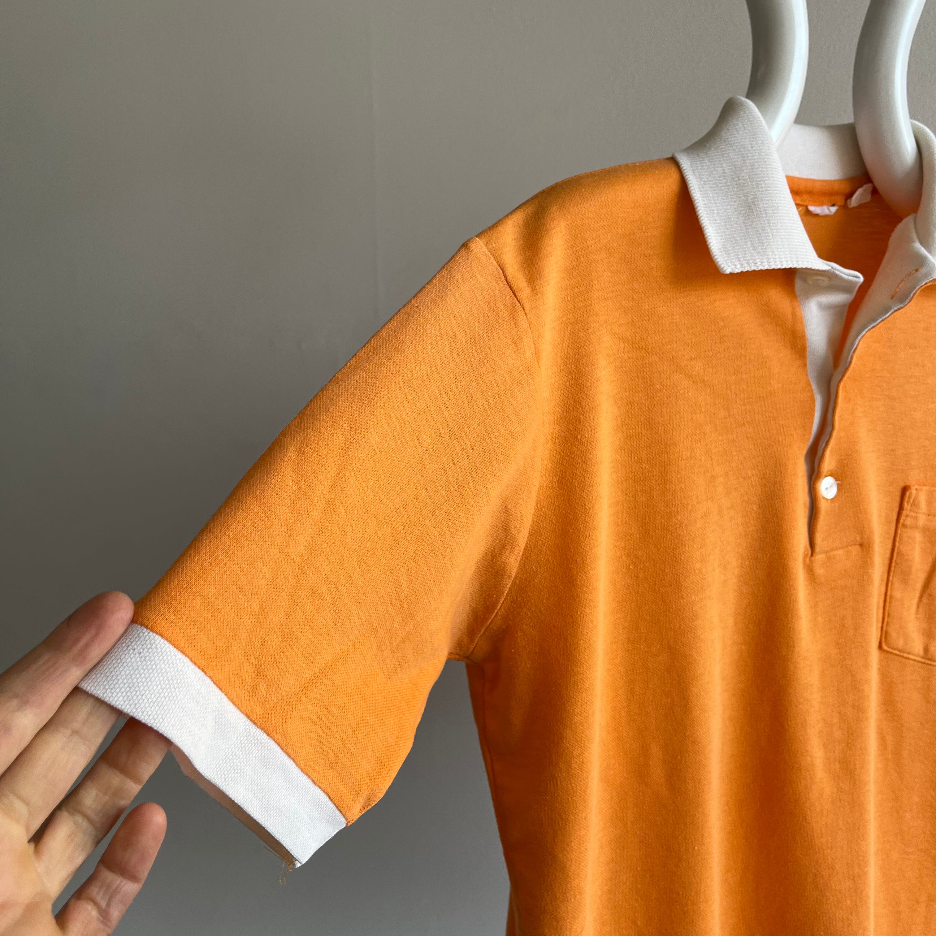 T-shirt polo doux et léger Orange Sherbert des années 1970