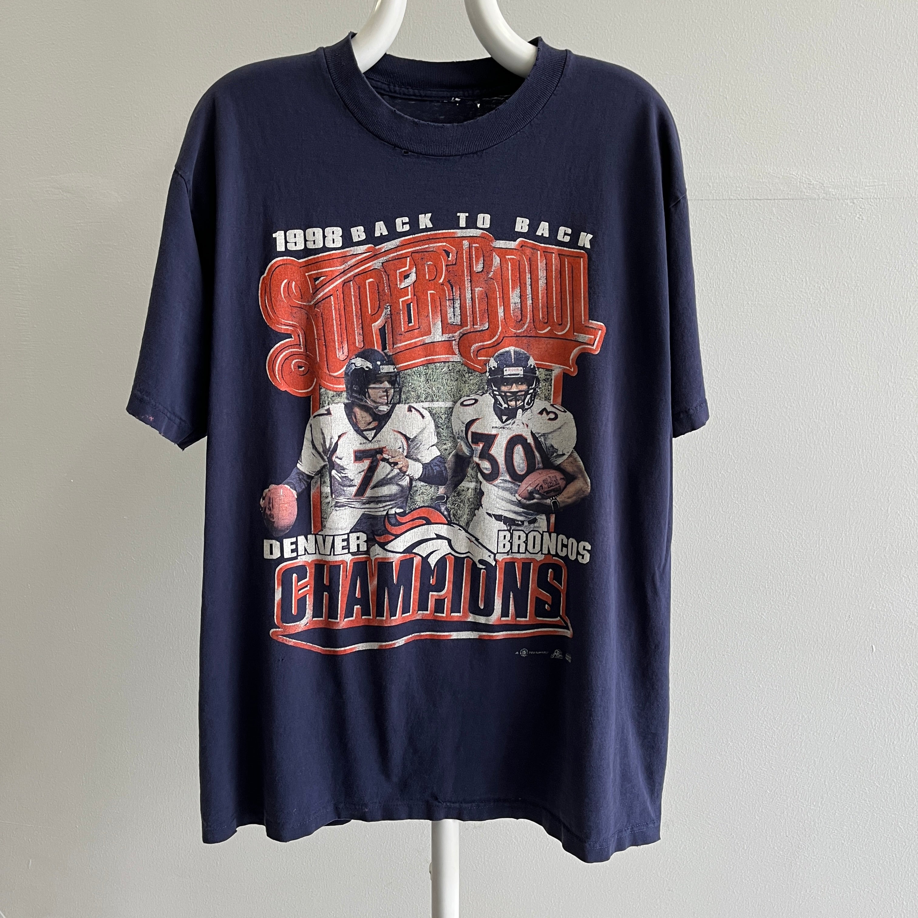 1998 Back to Back Super Bowl Denver Broncos BEAT UP T-Shirt