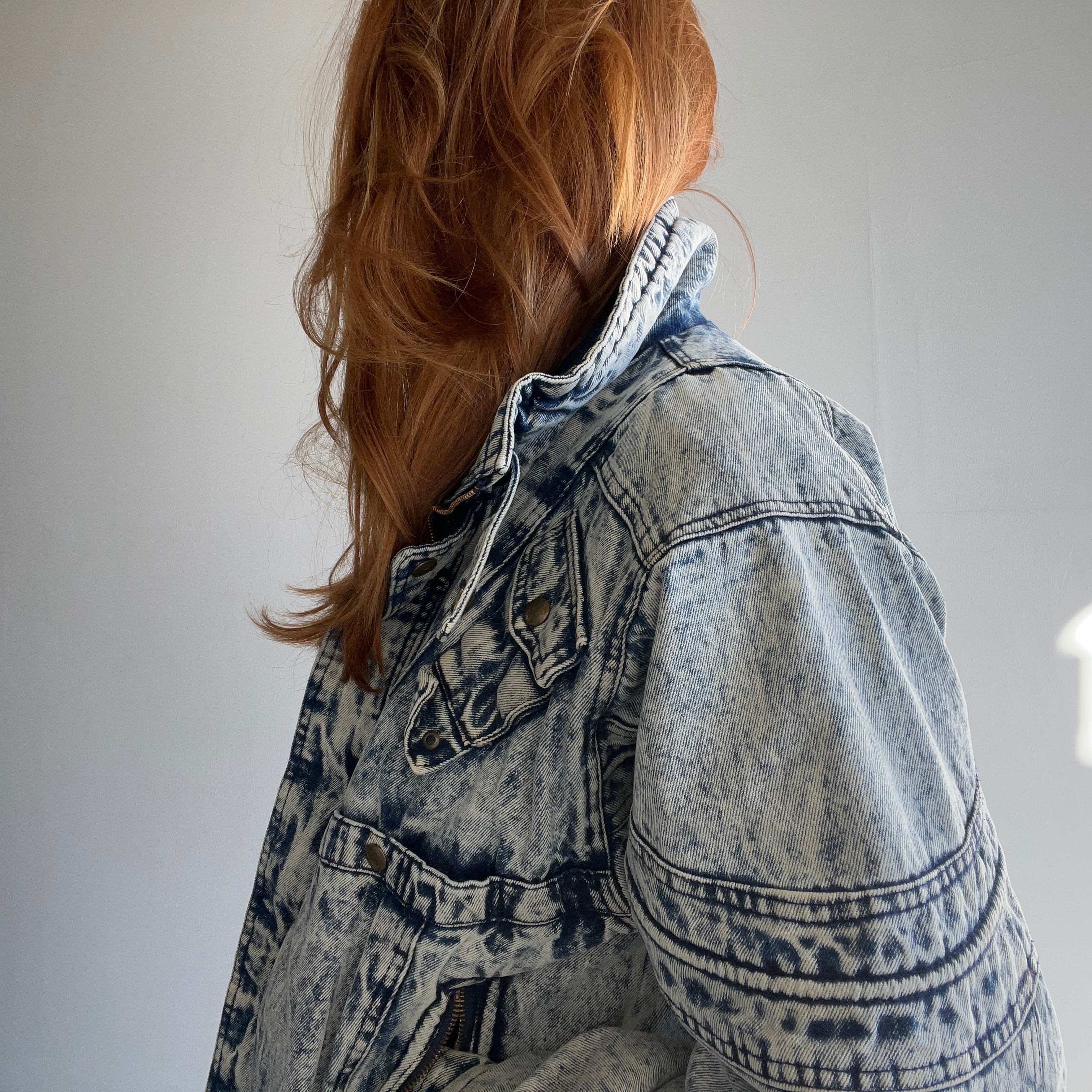 1980s Quilted Acid Wash Incredible Bomber Style Mock Neck Zip Up Denim Jean Jacket