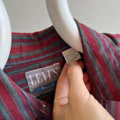 Chemise à poche unique rayée Levi's des années 1990 avec boutons