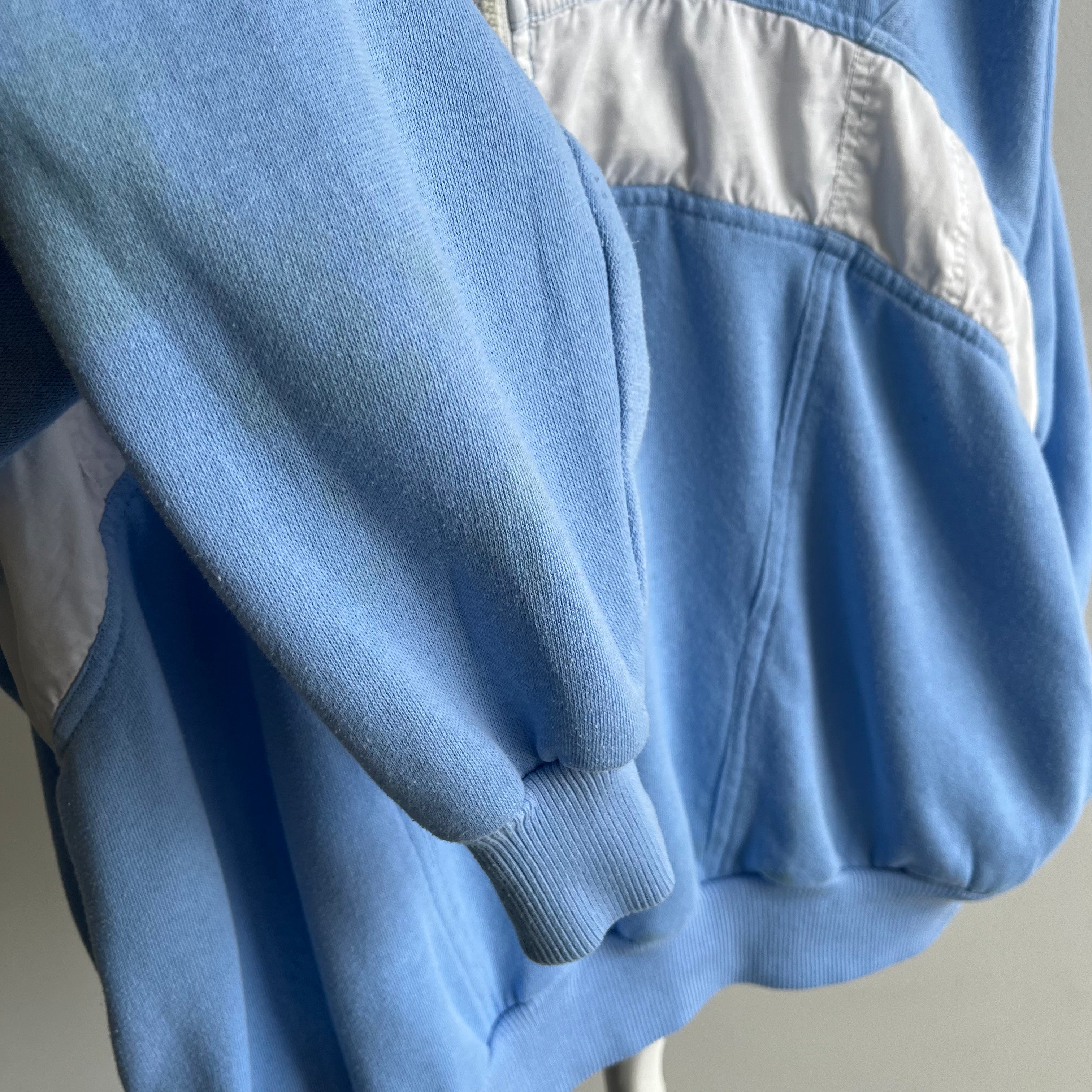 1980s Color Block 1/4 Zip Blue and White Mock Neck Sweatshirt