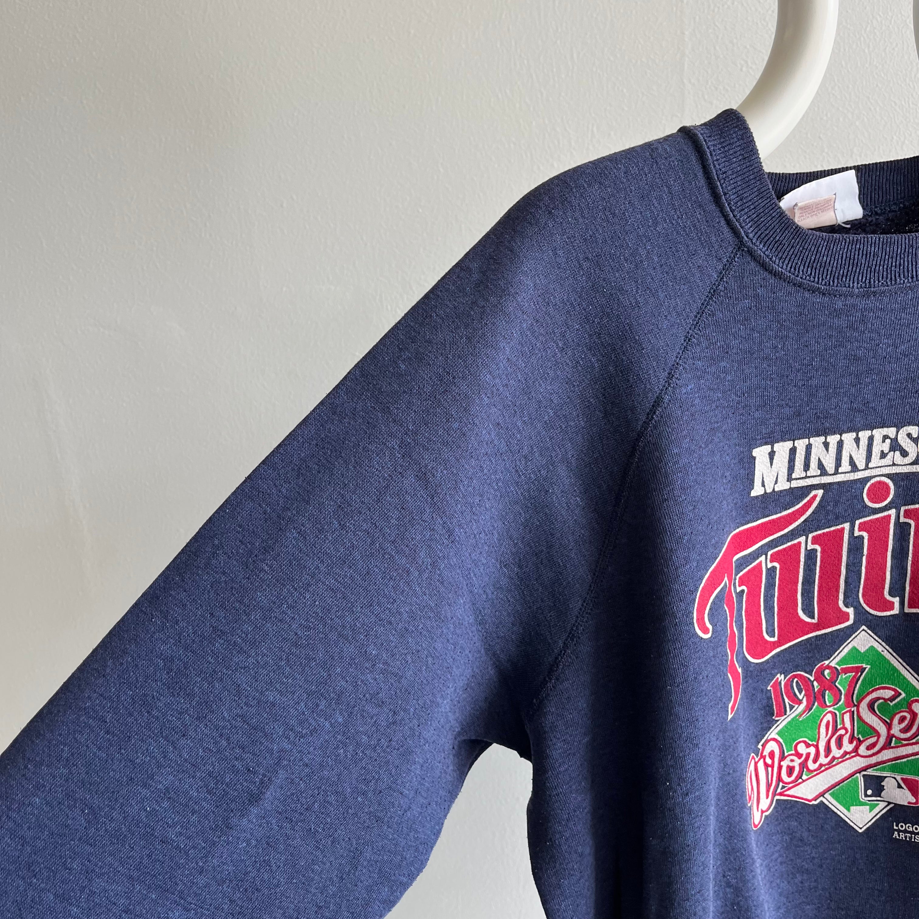 1987 Minnesota Twins World Series Sweatshirt !!!