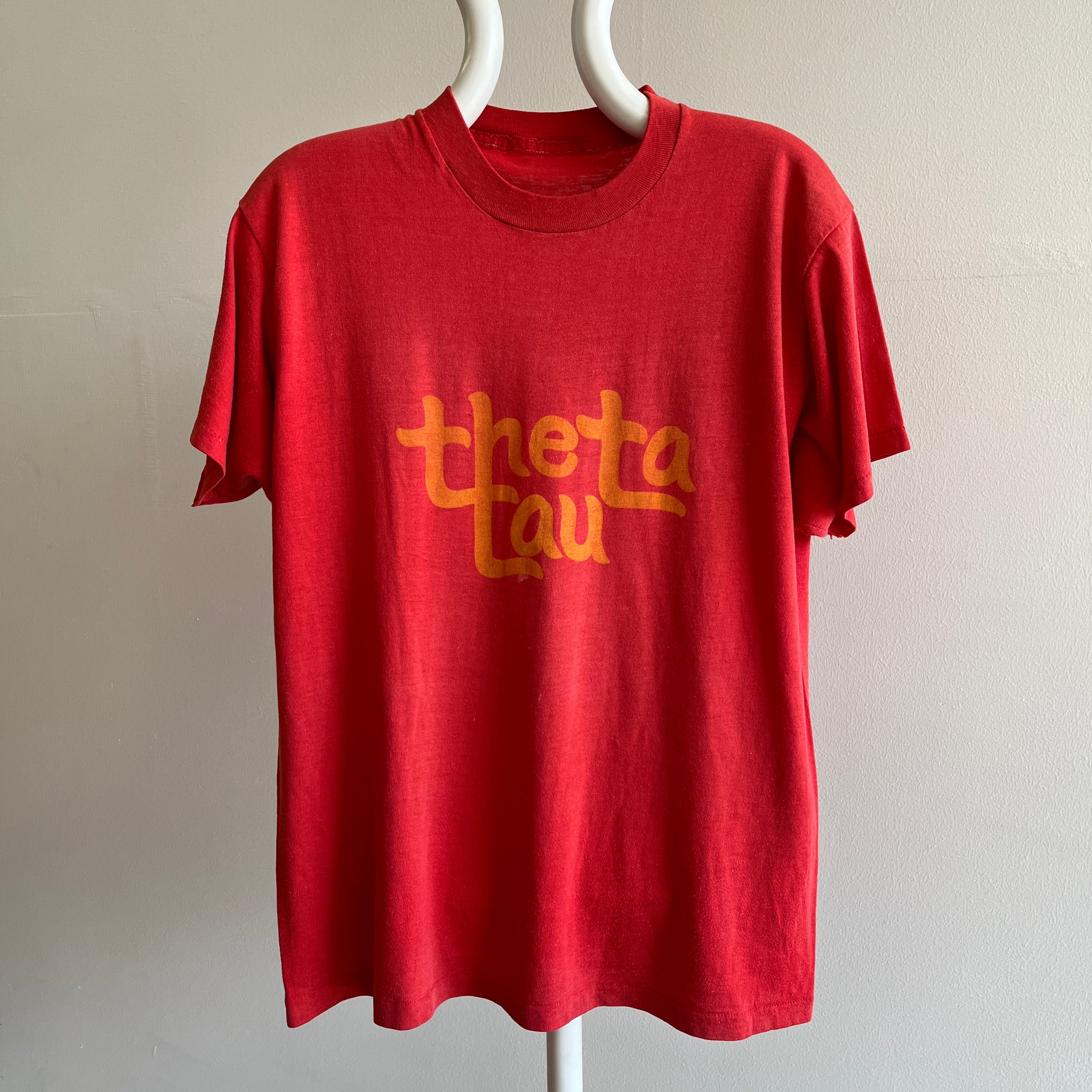 T-shirt Theta Tau Frat des années 1970