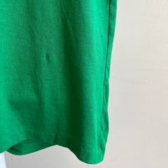 1980s Kelly Green Selvedge Pocket Blank Cotton T-Shirt – Red