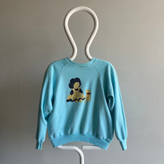 1970s Creepy Faceless Doll et Cat DIY Painted Sweatshirt