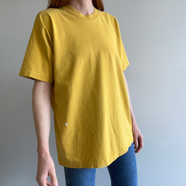 Marigold des années 1980 avec un T-shirt en coton à une seule tache de blanchiment par FOTL