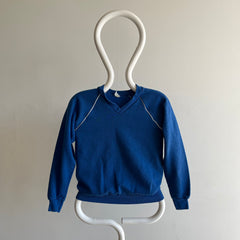 GG 1980s Smaller Sized Never Worn (aside from these pics) V-Neck Sweatshirt with Piping