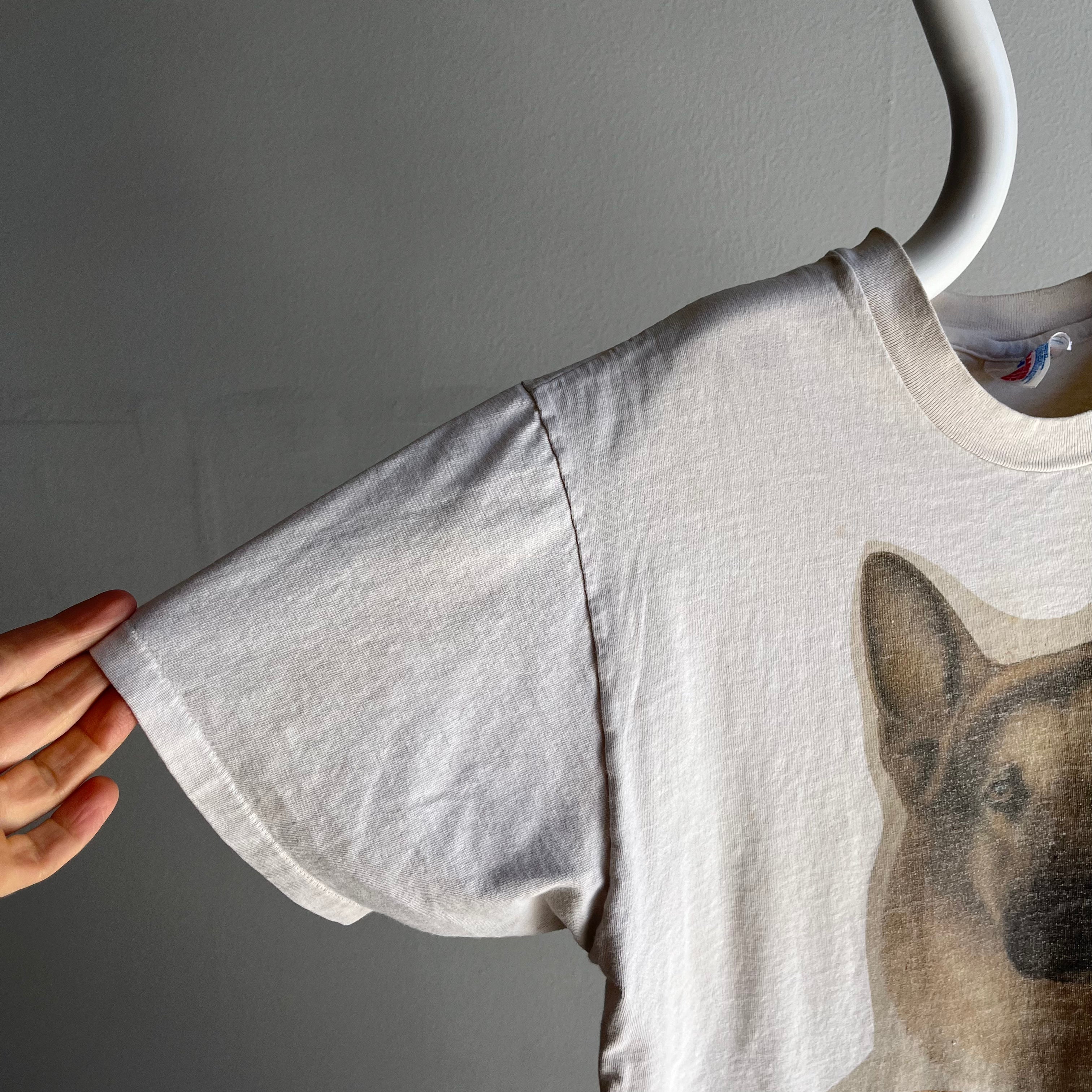 T-shirt Goodest Buddy German Shepard Dusty Off White des années 1990