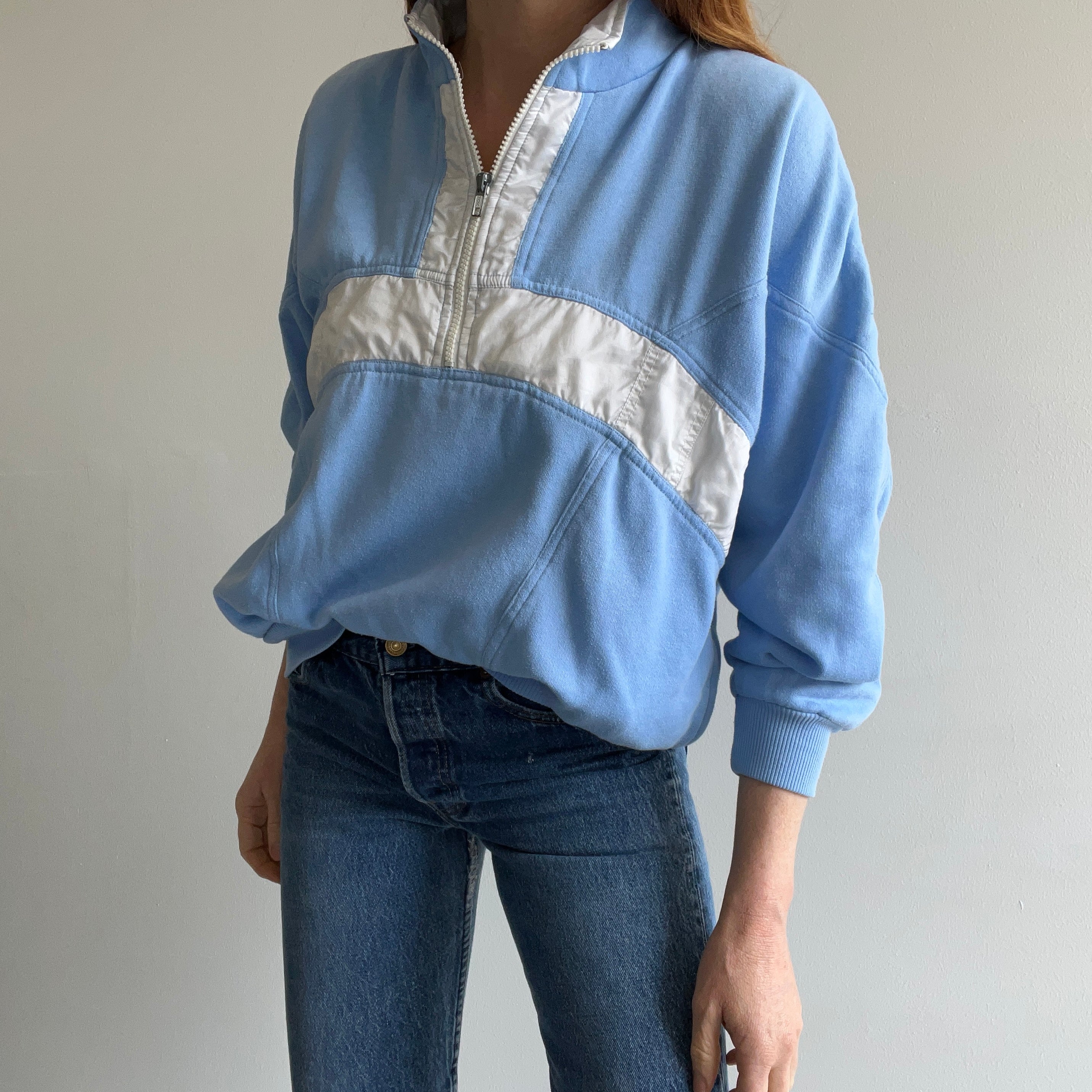 1980s Color Block 1/4 Zip Blue and White Mock Neck Sweatshirt